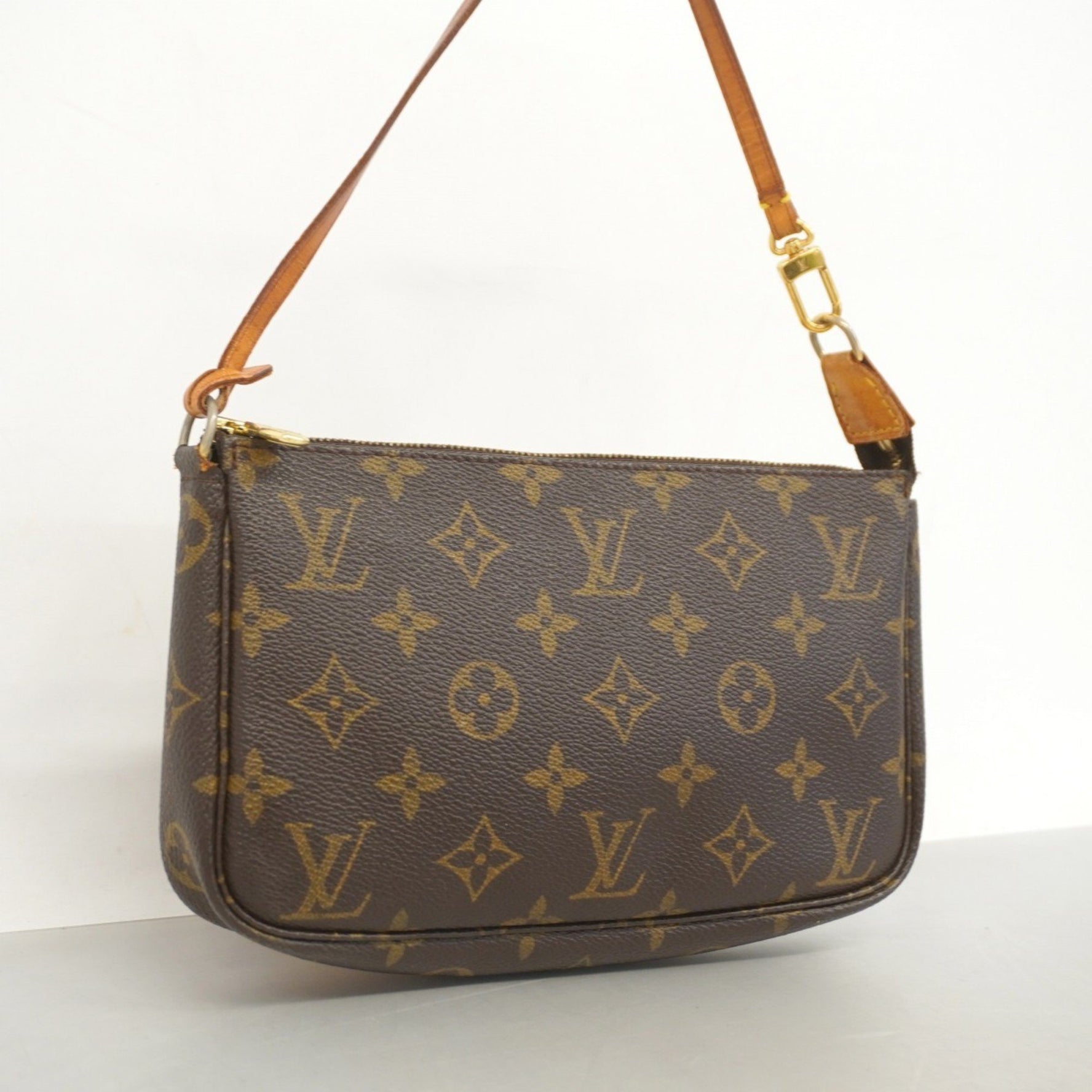 Louis Vuitton Monogram Pochette Accessoires Pouch