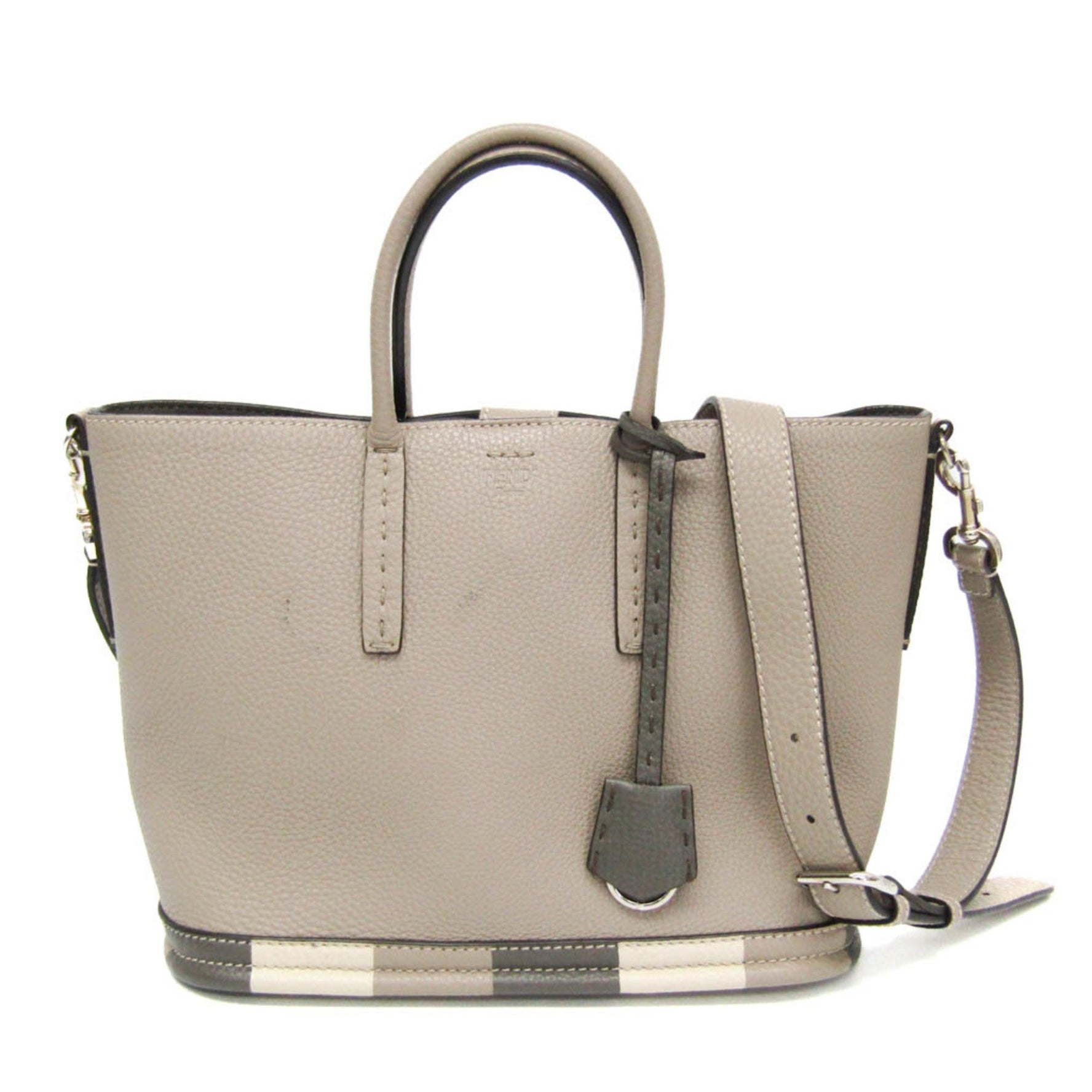 Fendi Selleria Leather Handbag,Shoulder Bag