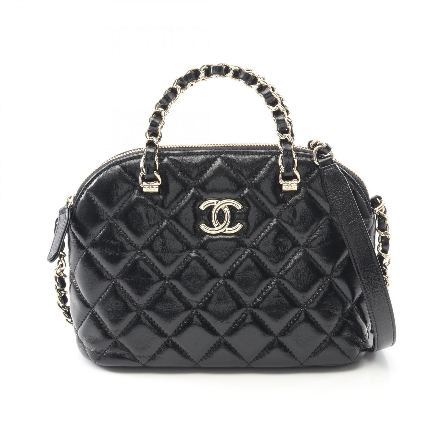 CHANEL Matelasse Shoulder Bag in Shiny Lambskin