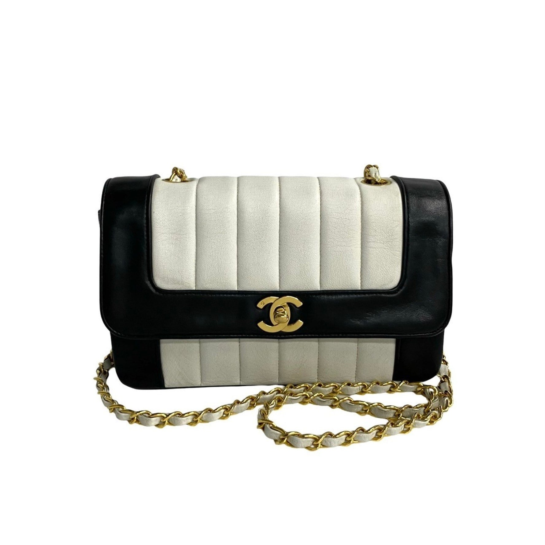 Card No. 2 CHANEL Coco Mark Lambskin Chain Shoulder Bag in White and Black
