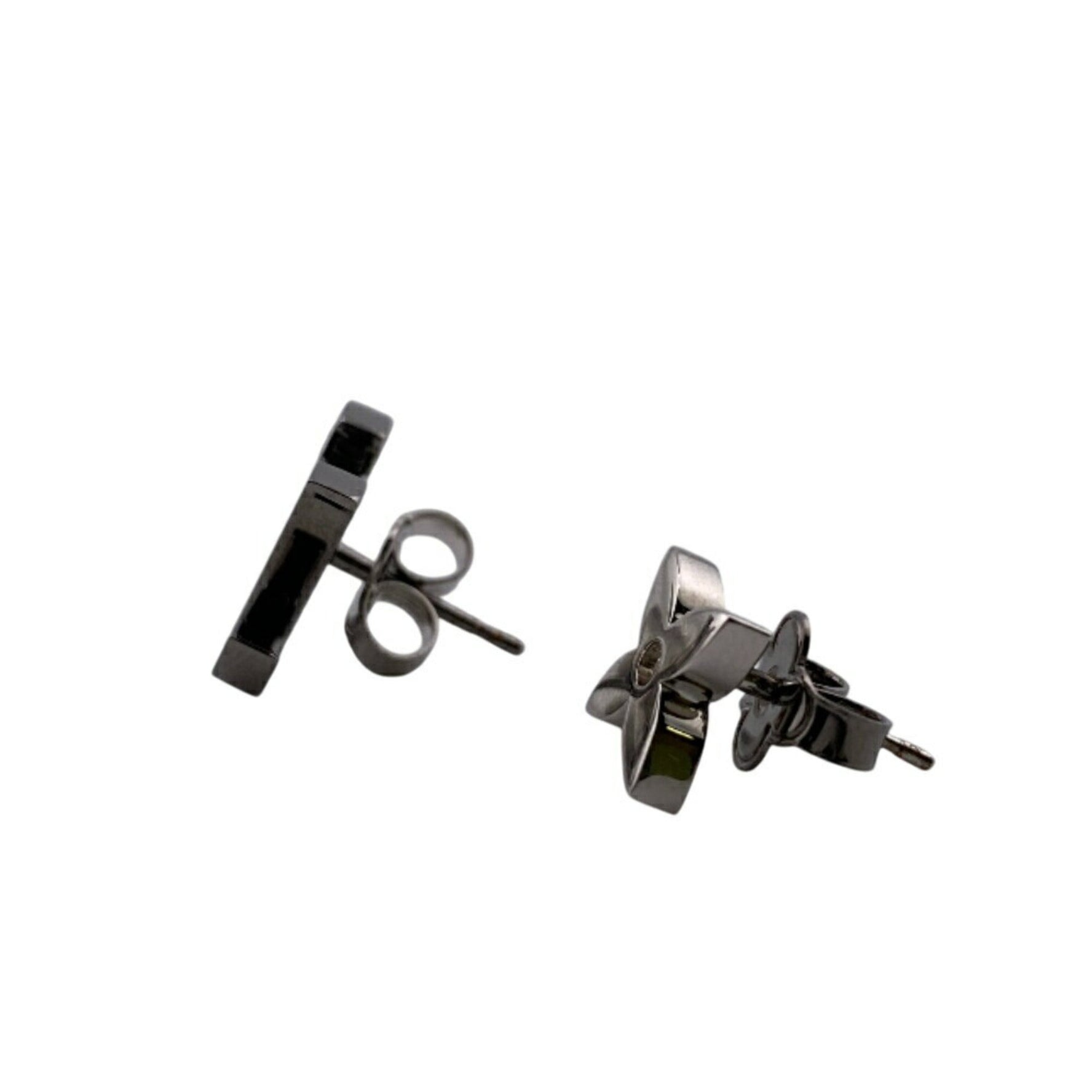 LOUIS VUITTON Boucle LV Instinct Earrings