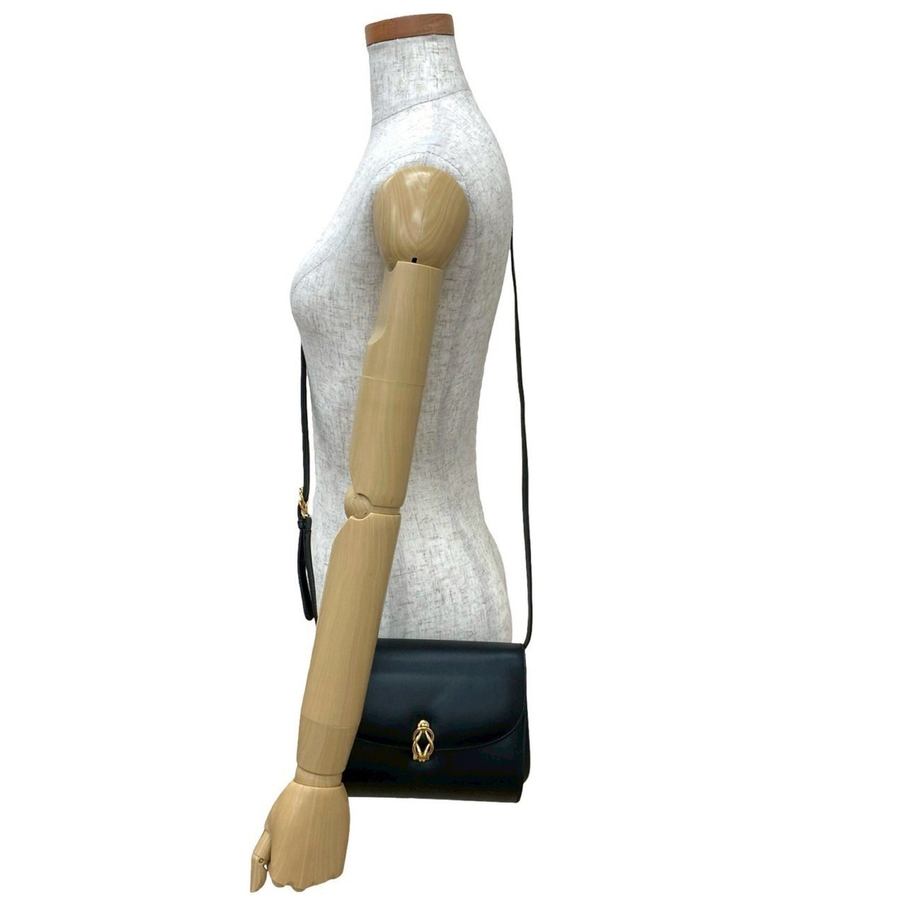 GUCCI Vintage Calf Leather Shoulder Bag with Hardware, Pochette, Sacoche