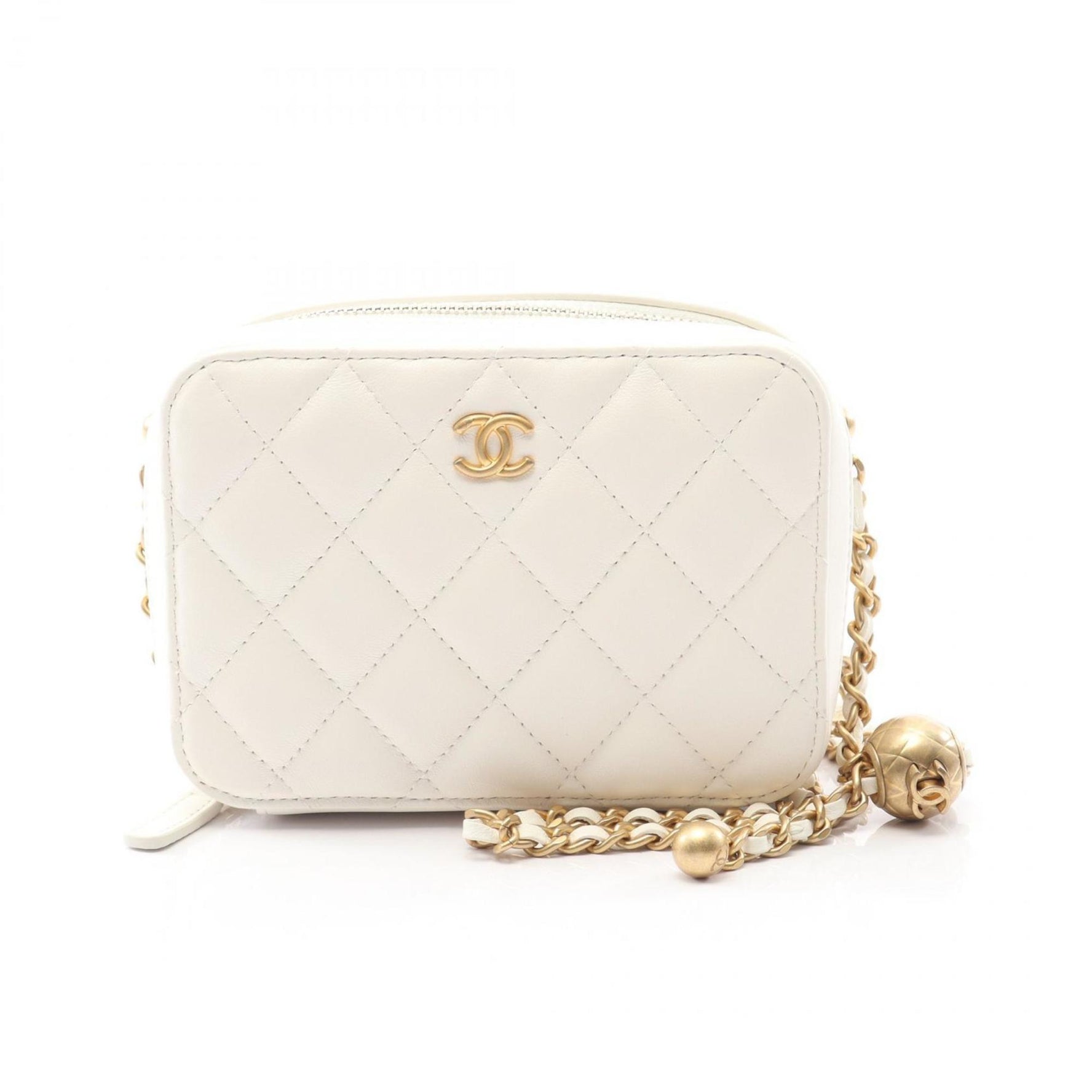 CHANEL Matelasse Shoulder Bag, Leather