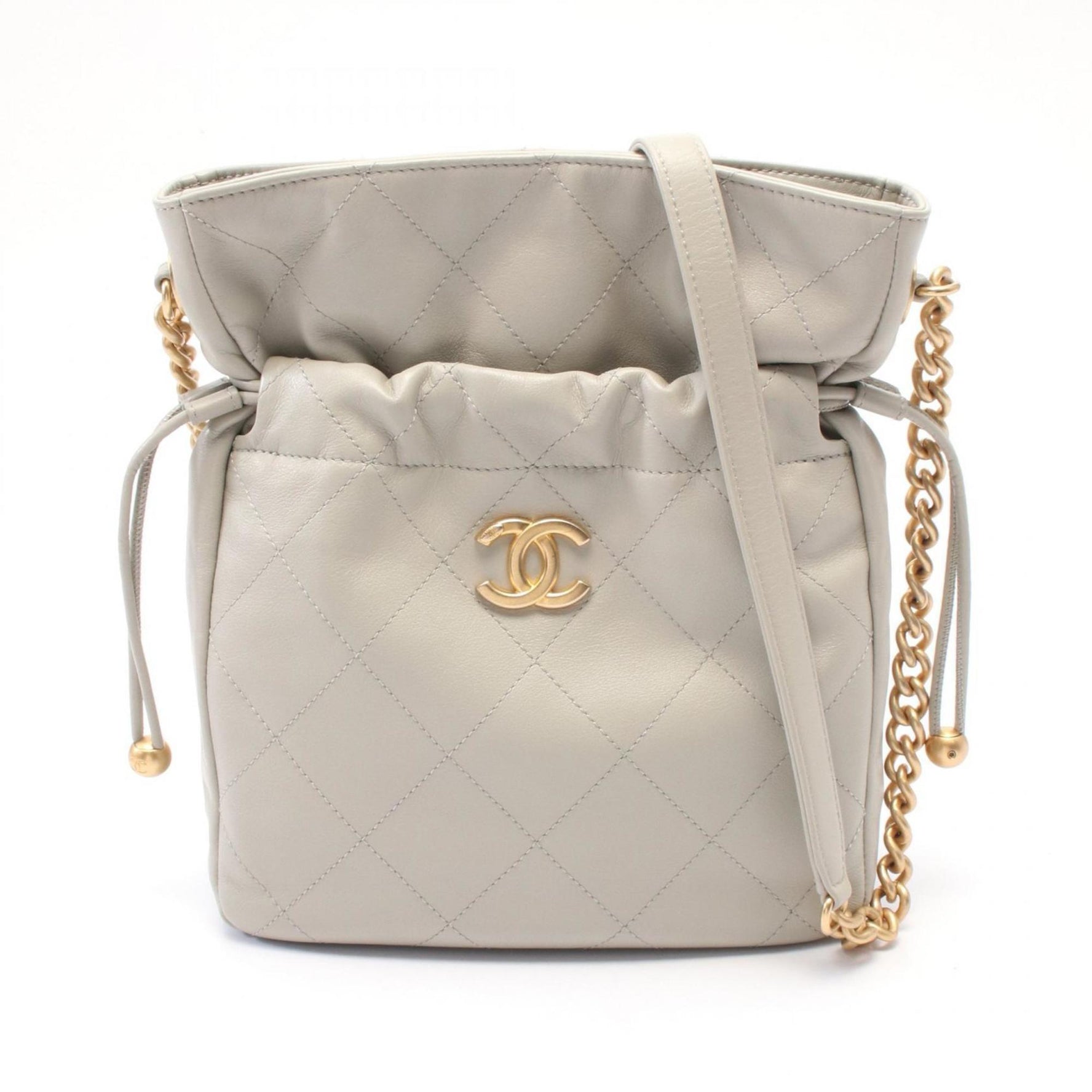 CHANEL Matelasse Shoulder Bag Leather