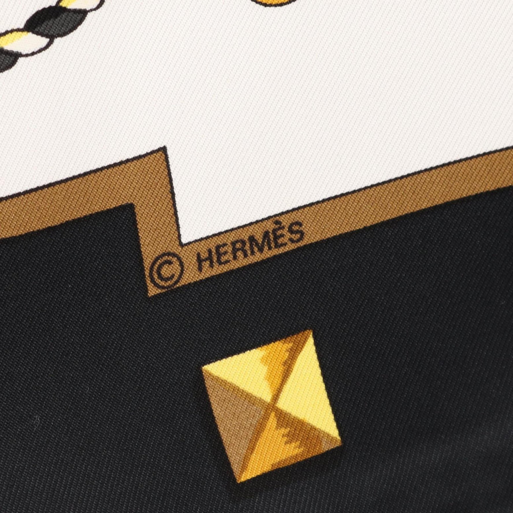 Hermès HERMES Carré 90 LES CLES THE KEYS RARE Silk Scarf White/Black/Multicolor