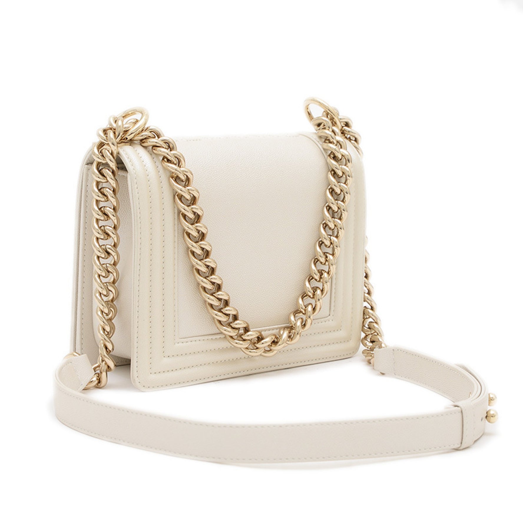 CHANEL Boy Chain Shoulder Bag in Pearl White Calfskin with Gold Hardware BP