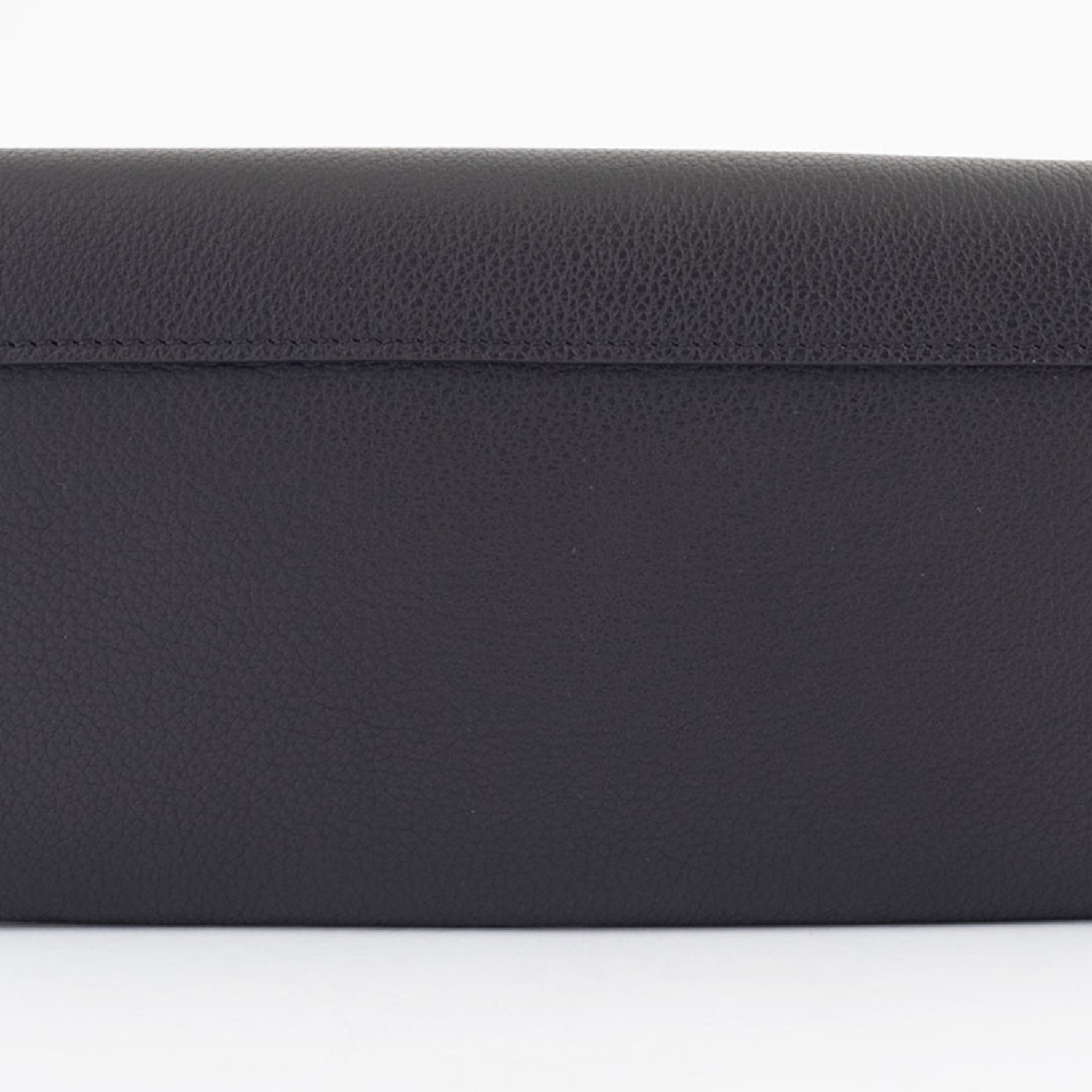 Louis Vuitton Portefeuille My Lock Me Long Wallet Taurillon Leather