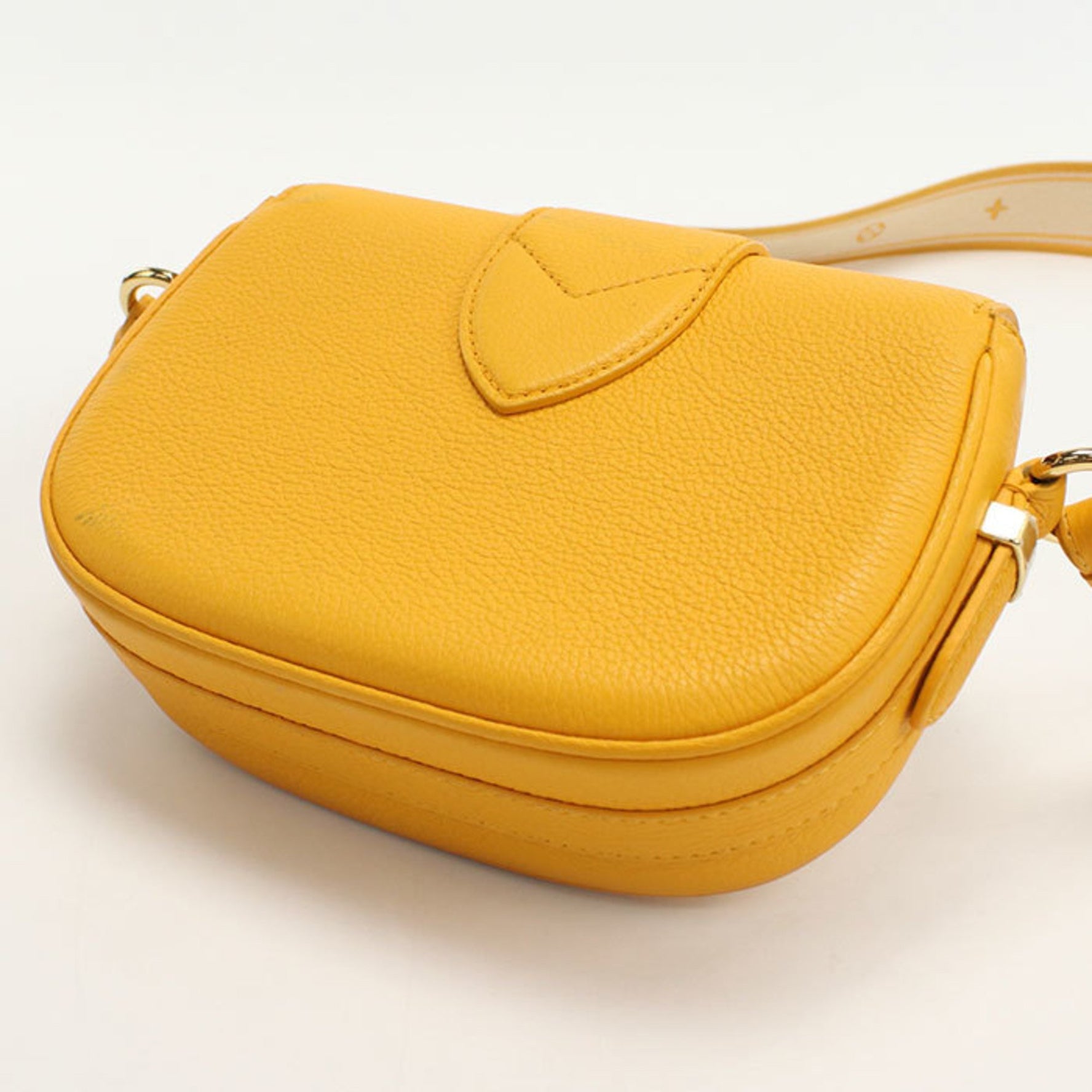 LOUIS VUITTON Pont Neuf Soft MM Shoulder Bag