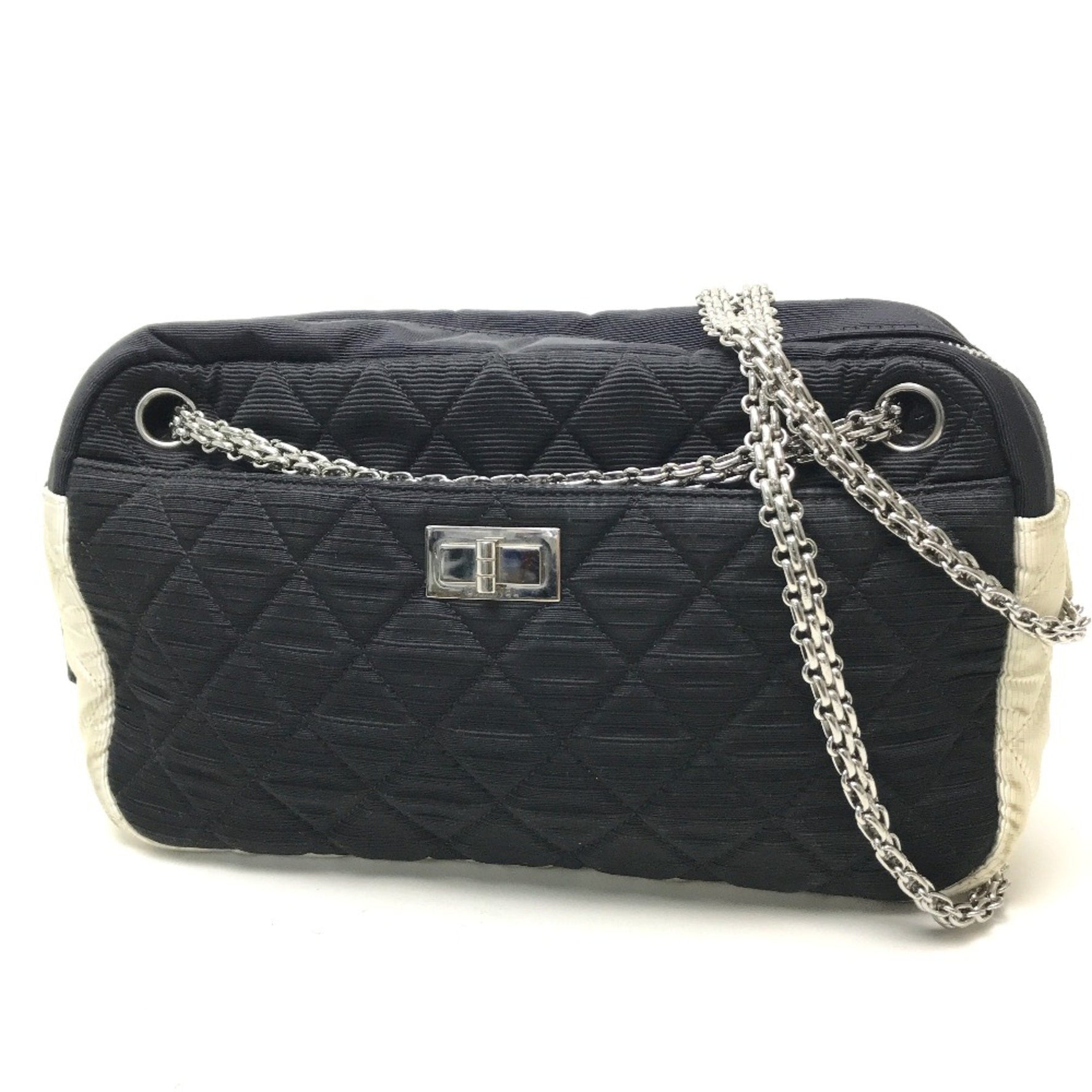 Chanel Quilted Bag Chain Shoulder Bag White