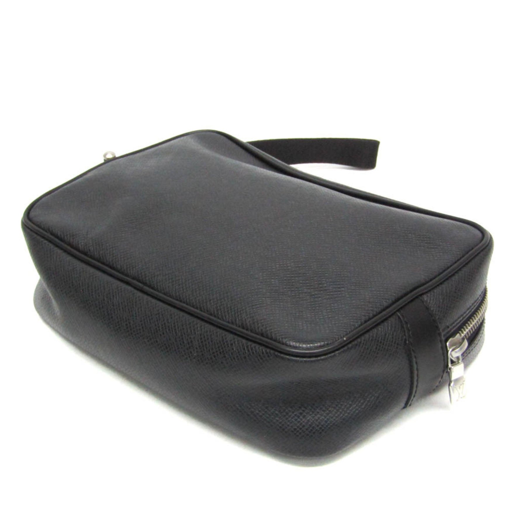 Louis Vuitton Taiga Pochette Kaluga Clutch Bag