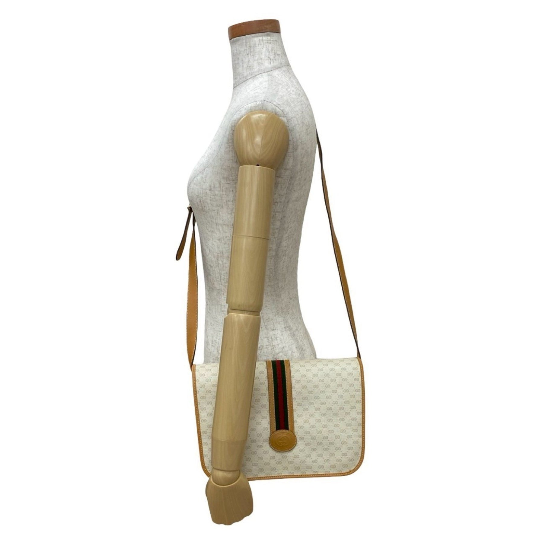 GUCCI Old Vintage Sherry Line Micro GG Leather Shoulder Bag/Pochette in Ivory 538-1