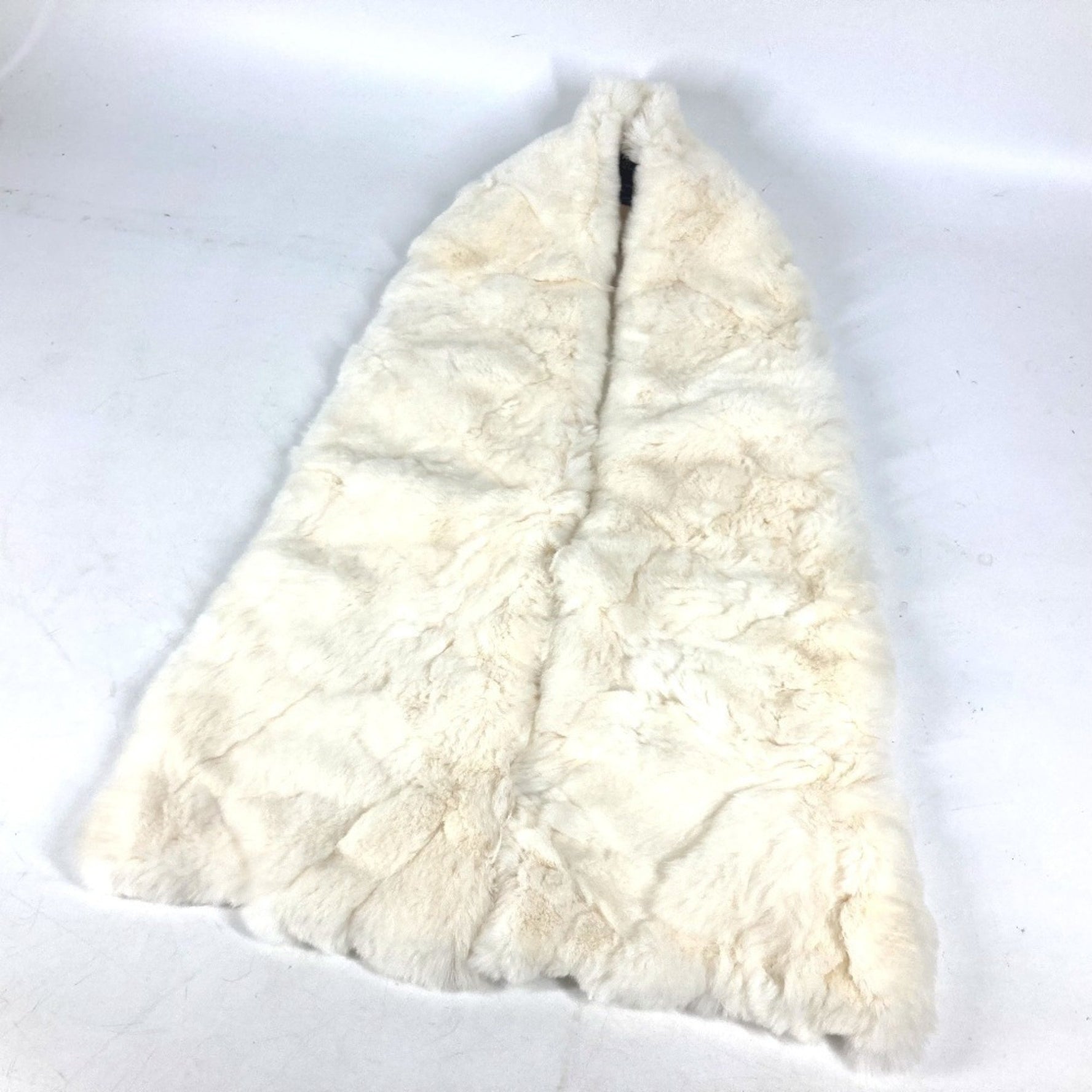 CHANEL fur tippet scarf