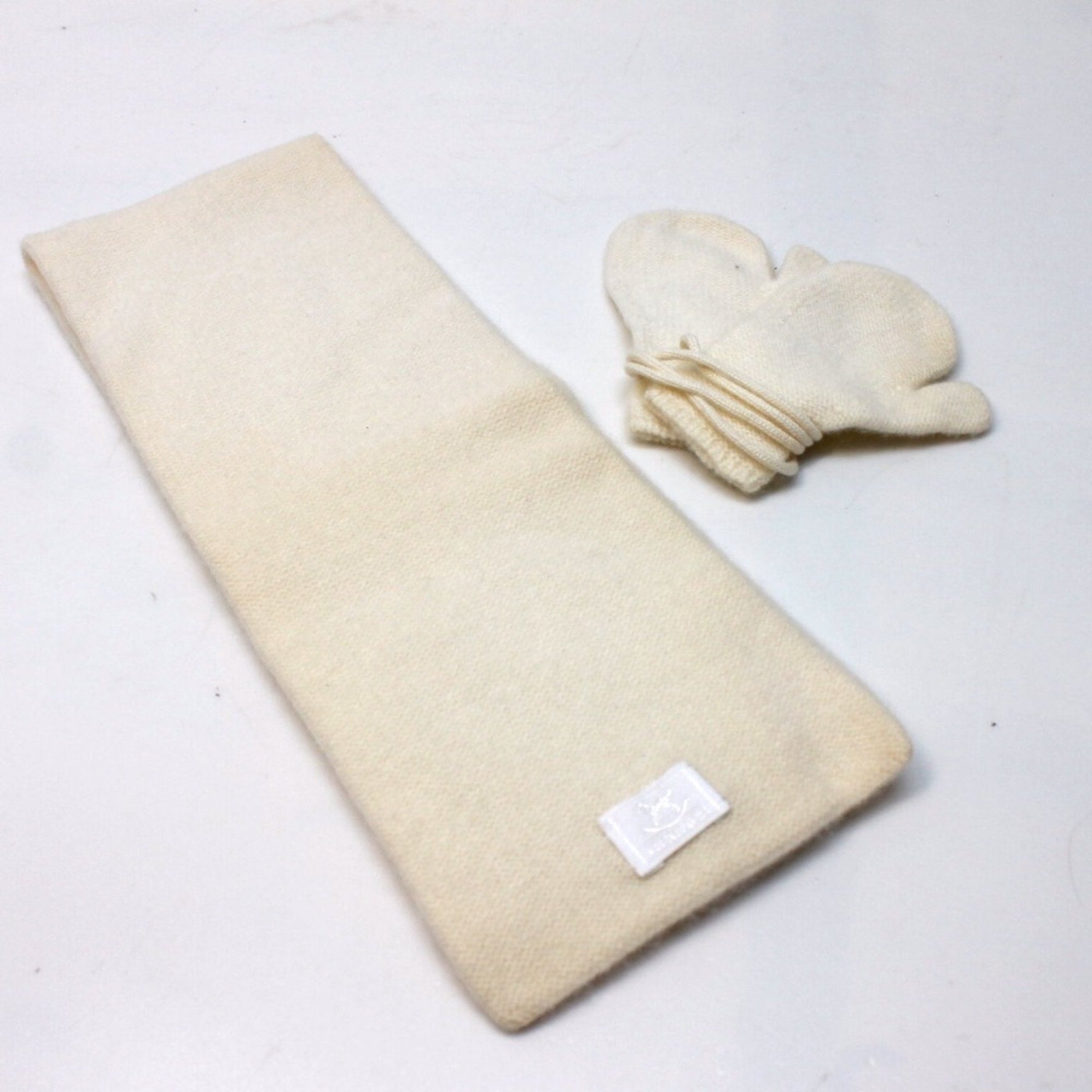 Hermes Baby mittens & muffler set Scarf