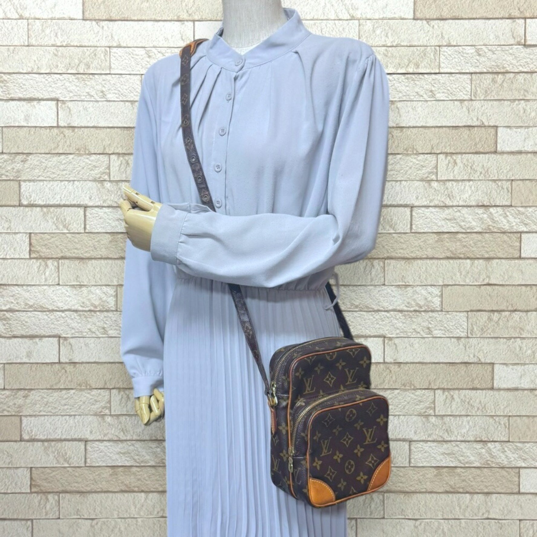 Louis Vuitton Amazon Monogram Shoulder Bag Canvas LOUIS VUITTON