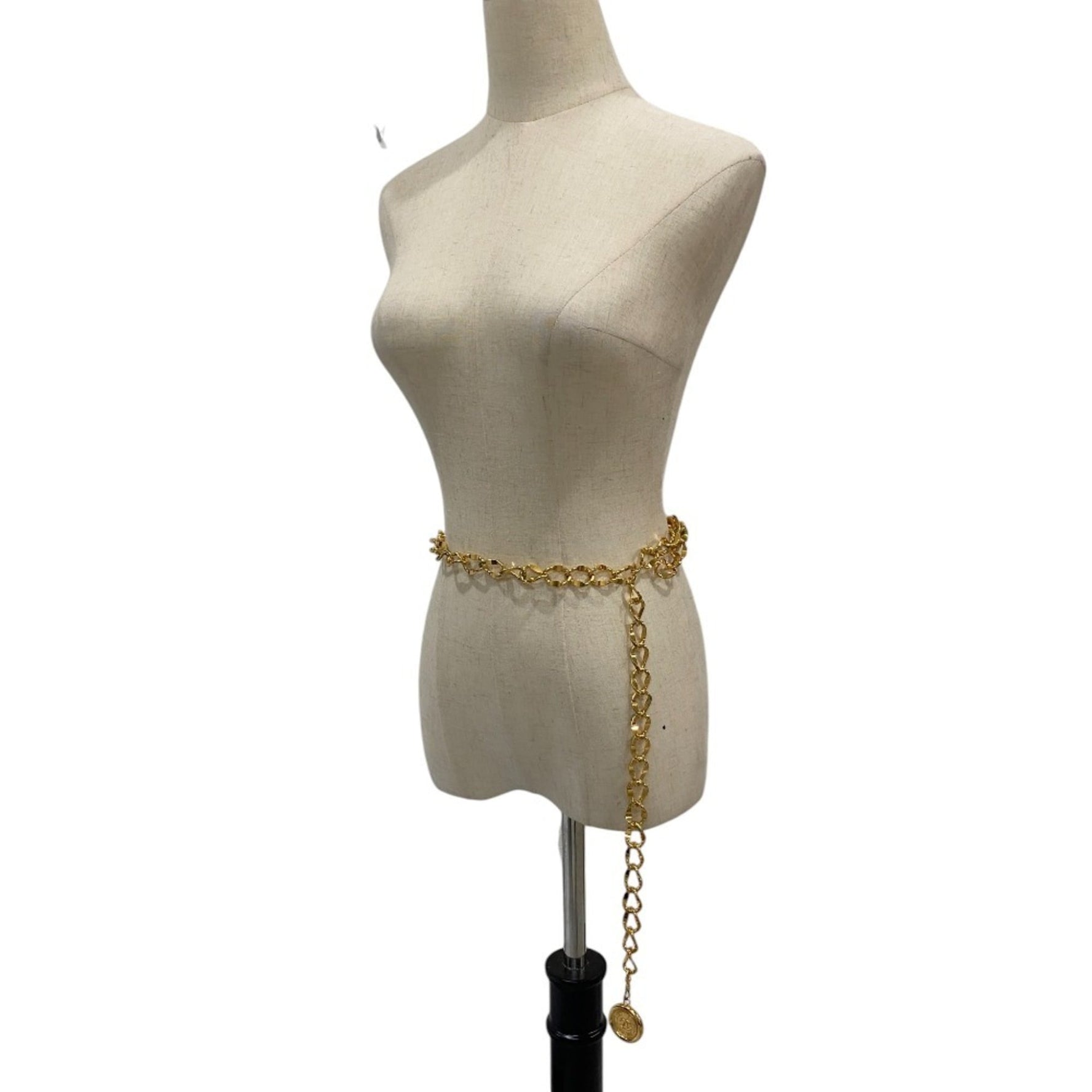 CHANEL Vintage 31 RUE CAMBON Coco Mark Medal Chain Belt