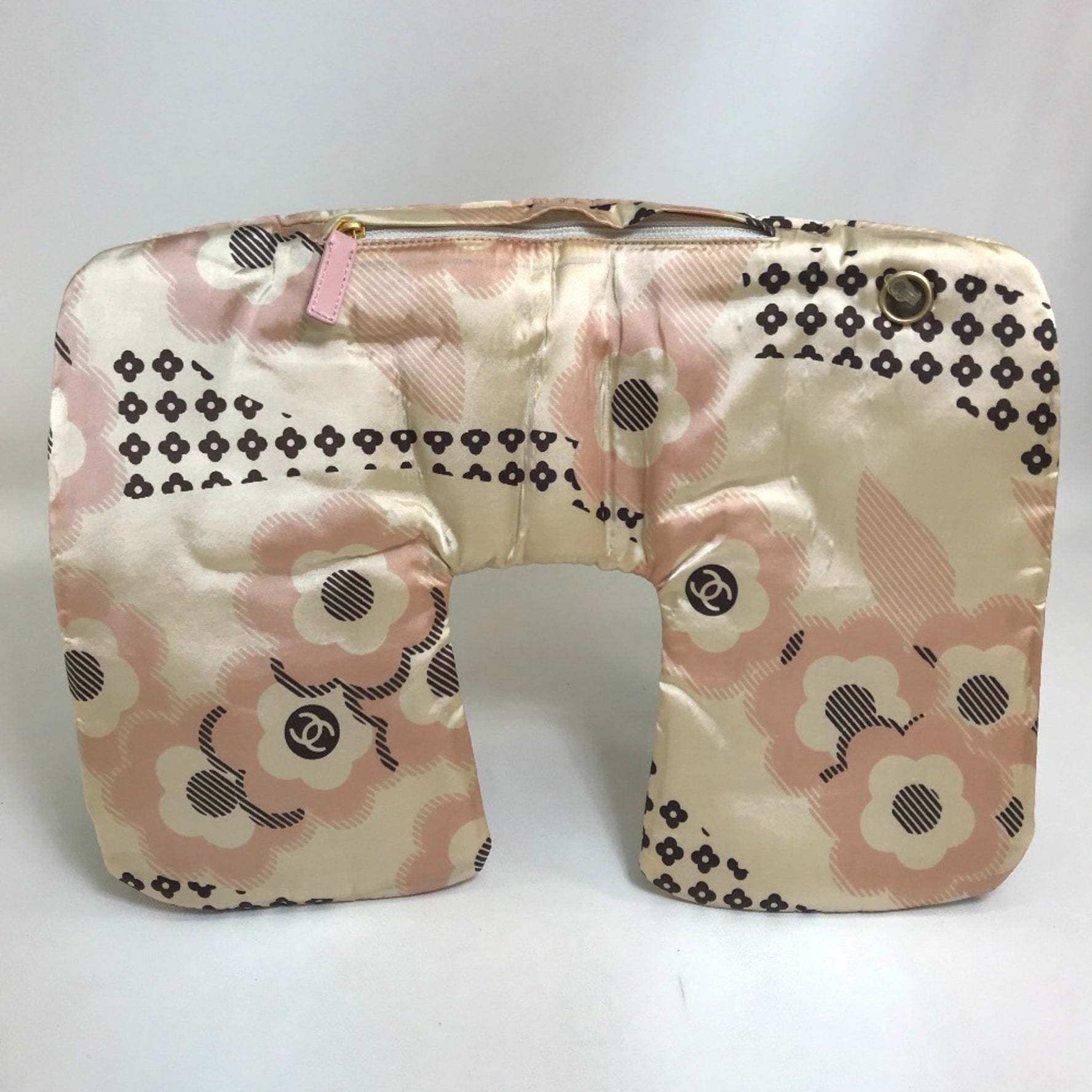 Chanel Eye mask pouch pillow set Travel case