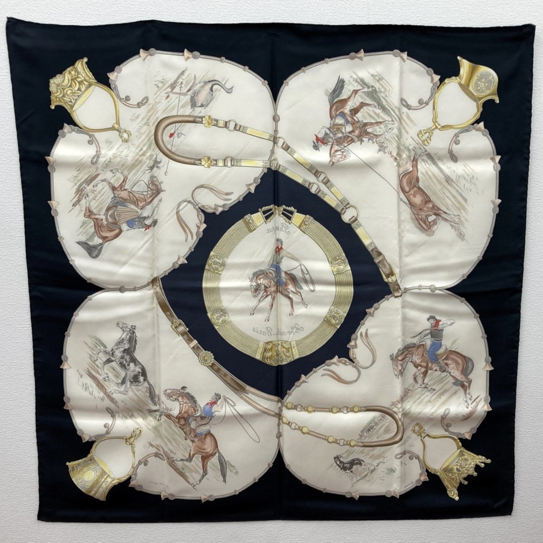 HERMES Carré 90 PAMPA Prairie Jean de Fougerolle Scarf/Muffler with Horse Print