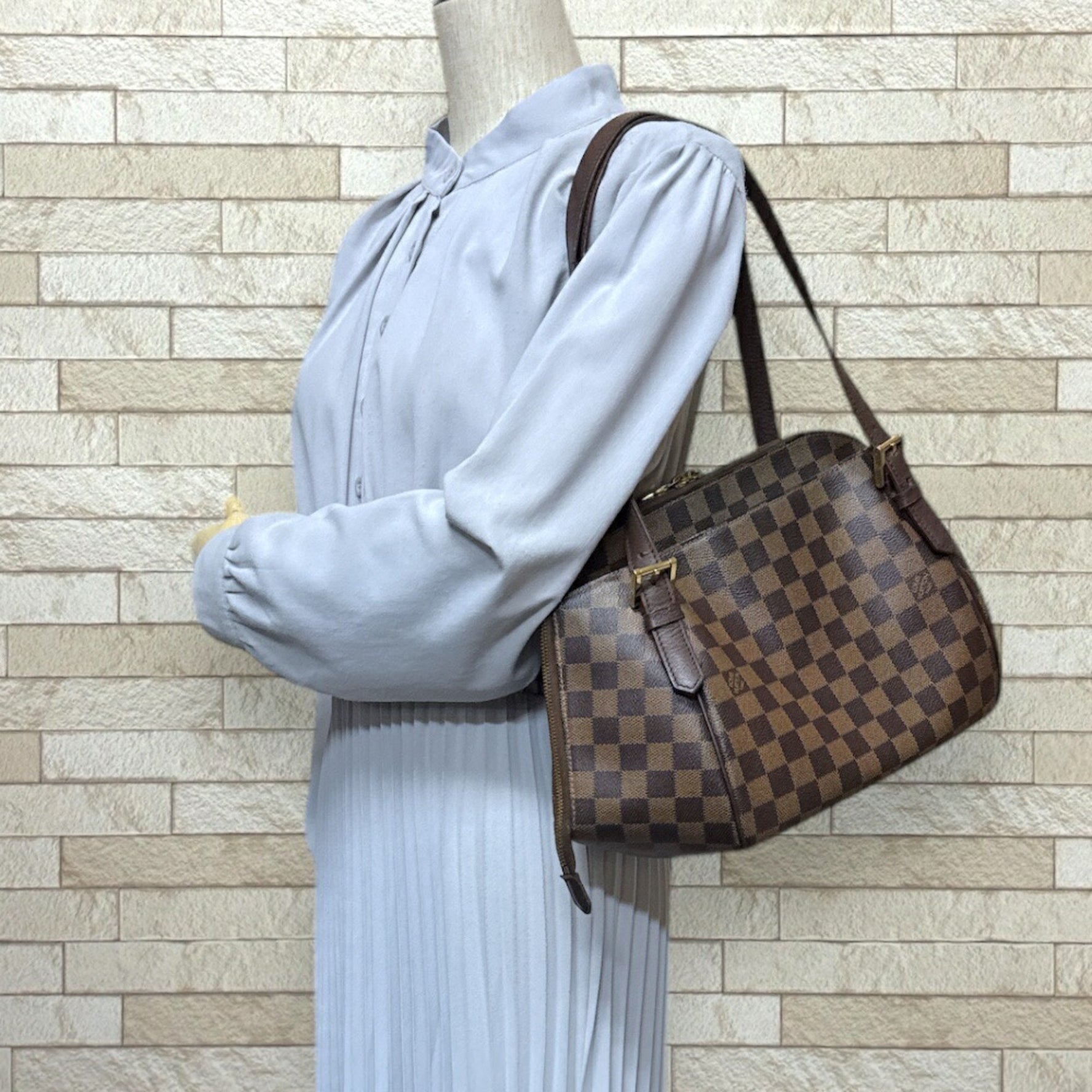 Louis Vuitton Belem MM Damier Shoulder Bag Canvas