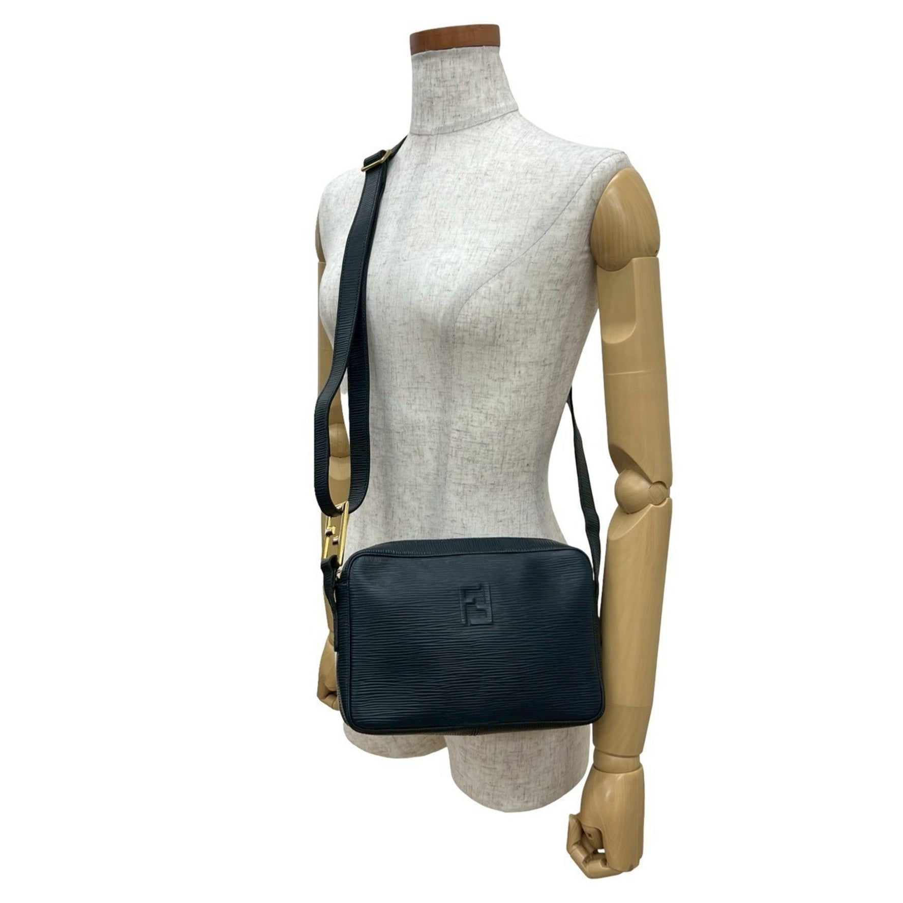 FENDI Vintage FF Logo Epi Leather Shoulder Bag/Pochette/Sacoche in Blue 948-1