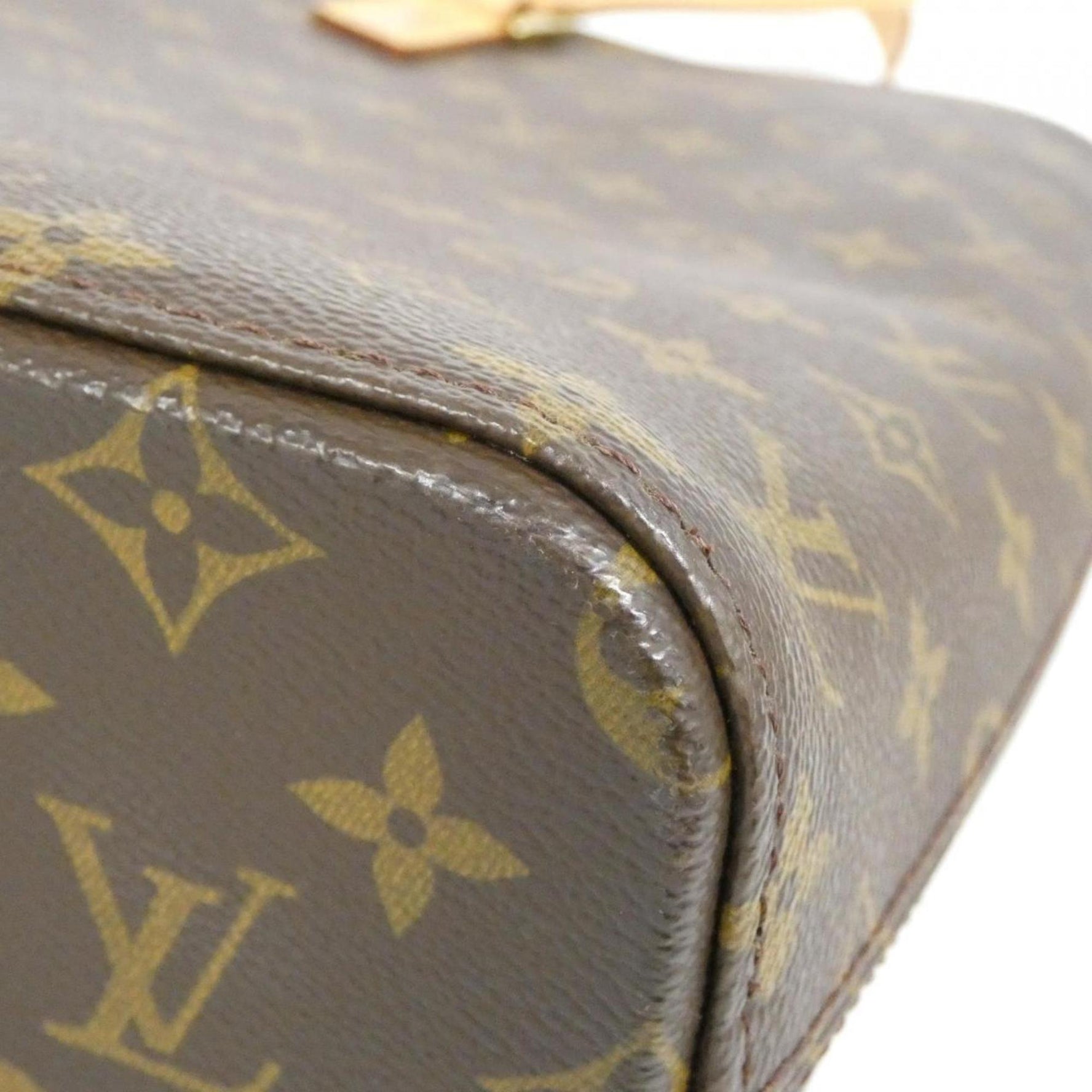 Louis Vuitton Monogram Luco Handbag