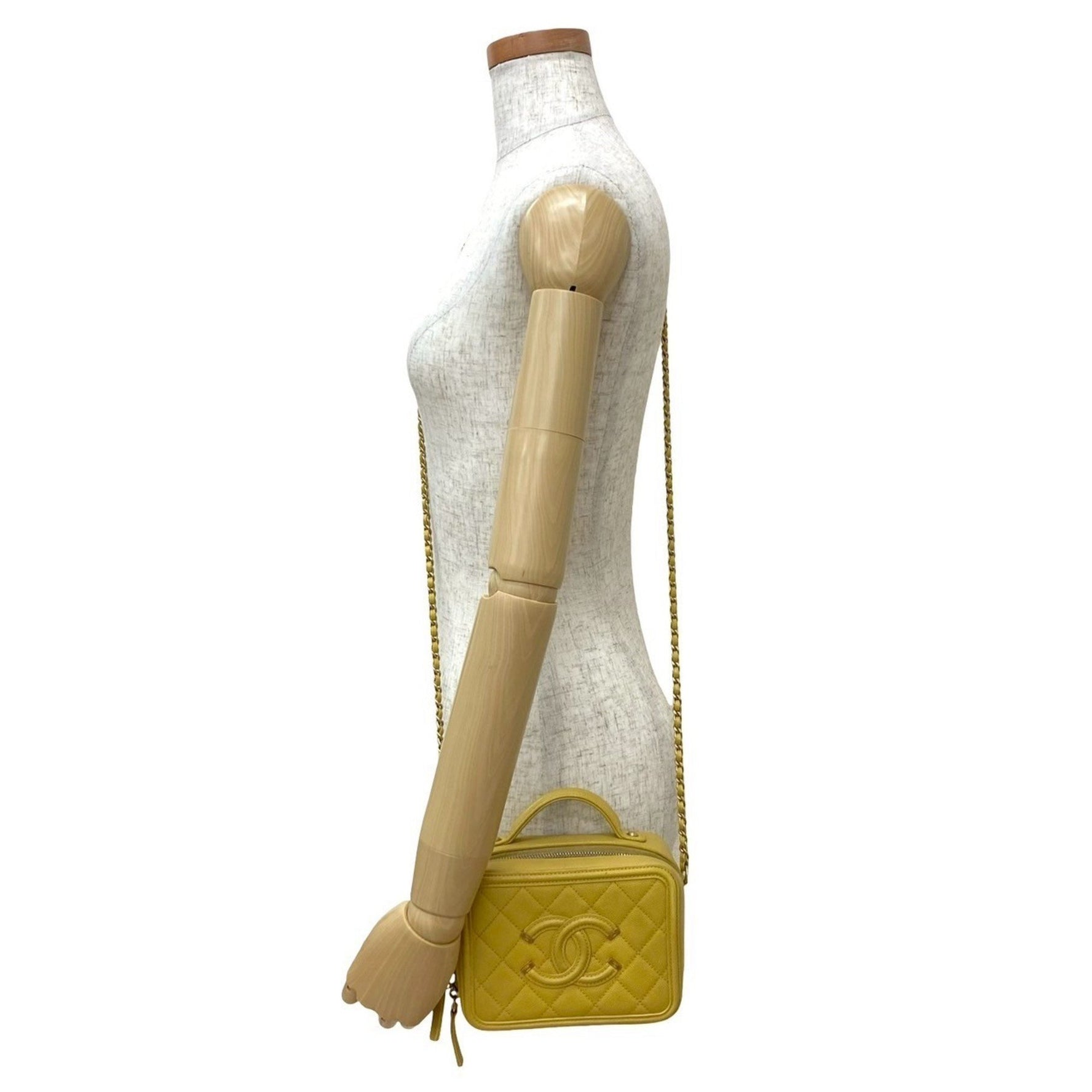 CHANEL CC Figurine Coco Mark Caviar Leather Chain Shoulder Bag