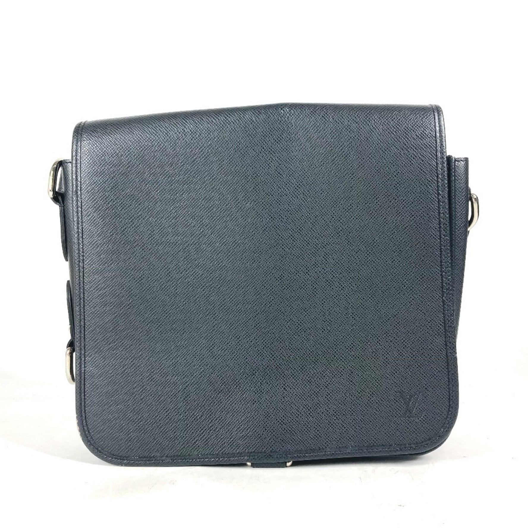 Louis Vuitton Taiga Andrei Bag Flap Crossbody Messenger Shoulder Leather Ardoise Black