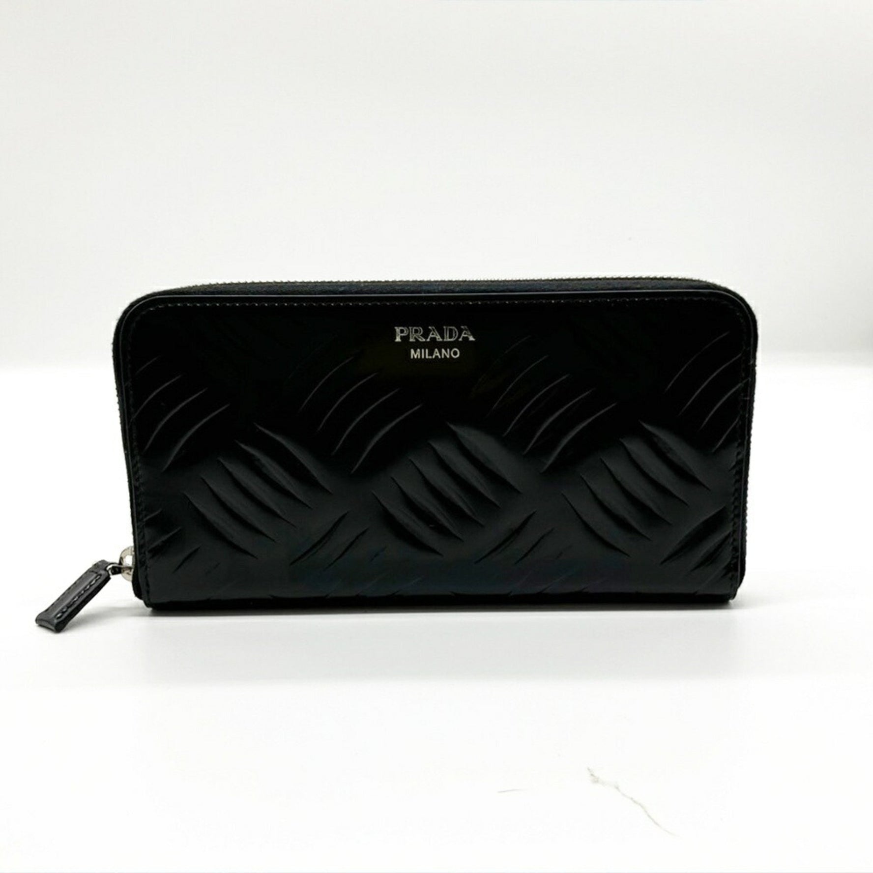 Prada Round Wallet Brushed Leather Long A Rank
