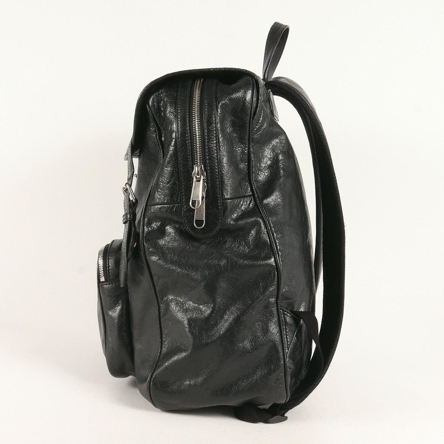 GUCCI Interlocking G Double Flap Leather Backpack Luxury