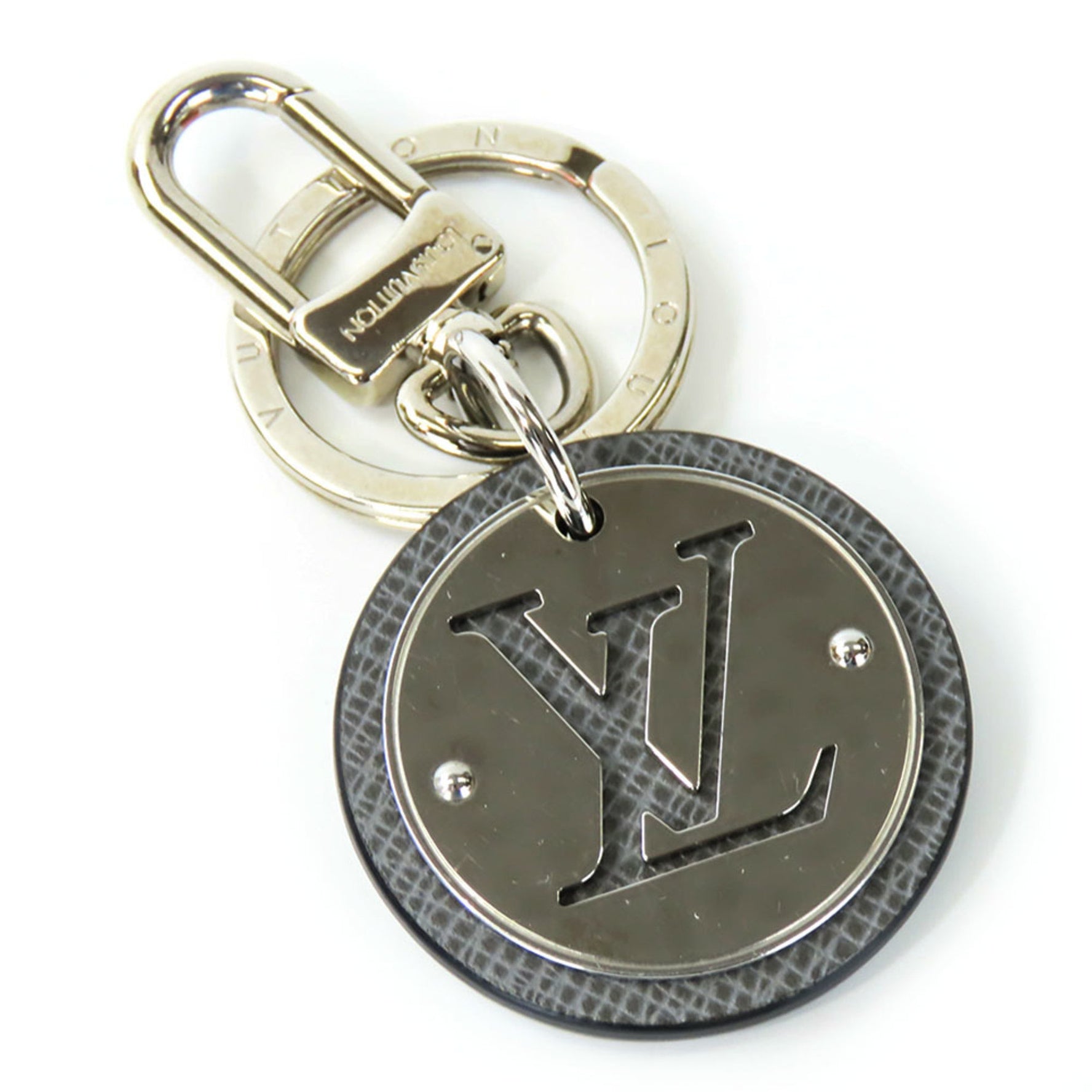 Louis Vuitton Keychain Porto Cle LV Circle Taiga Metal Grey Charm Accessory Men's