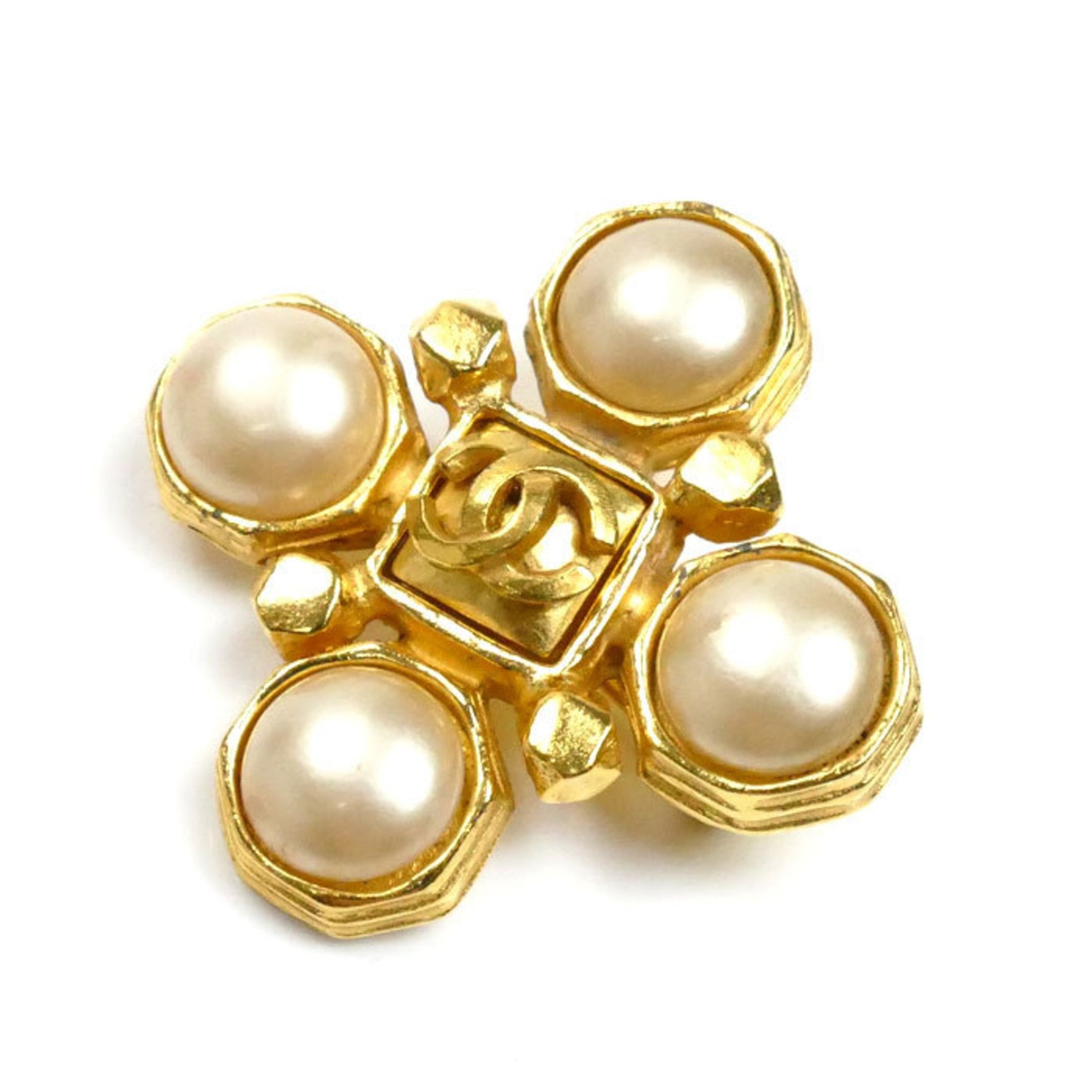 CHANEL Metal Coco Mark Fake Pearl Brooch