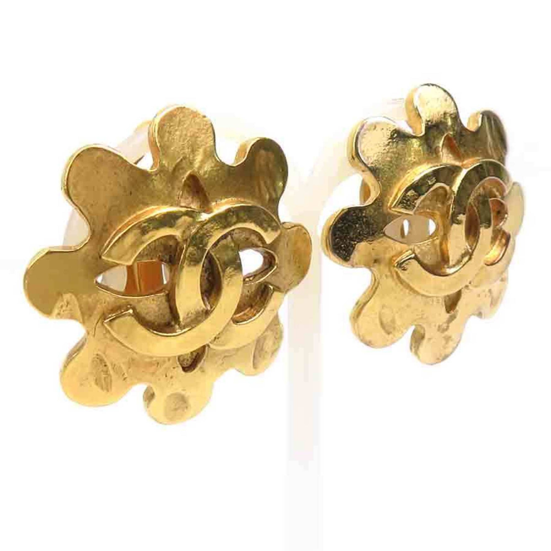 CHANEL Coco Mark Metal Earrings