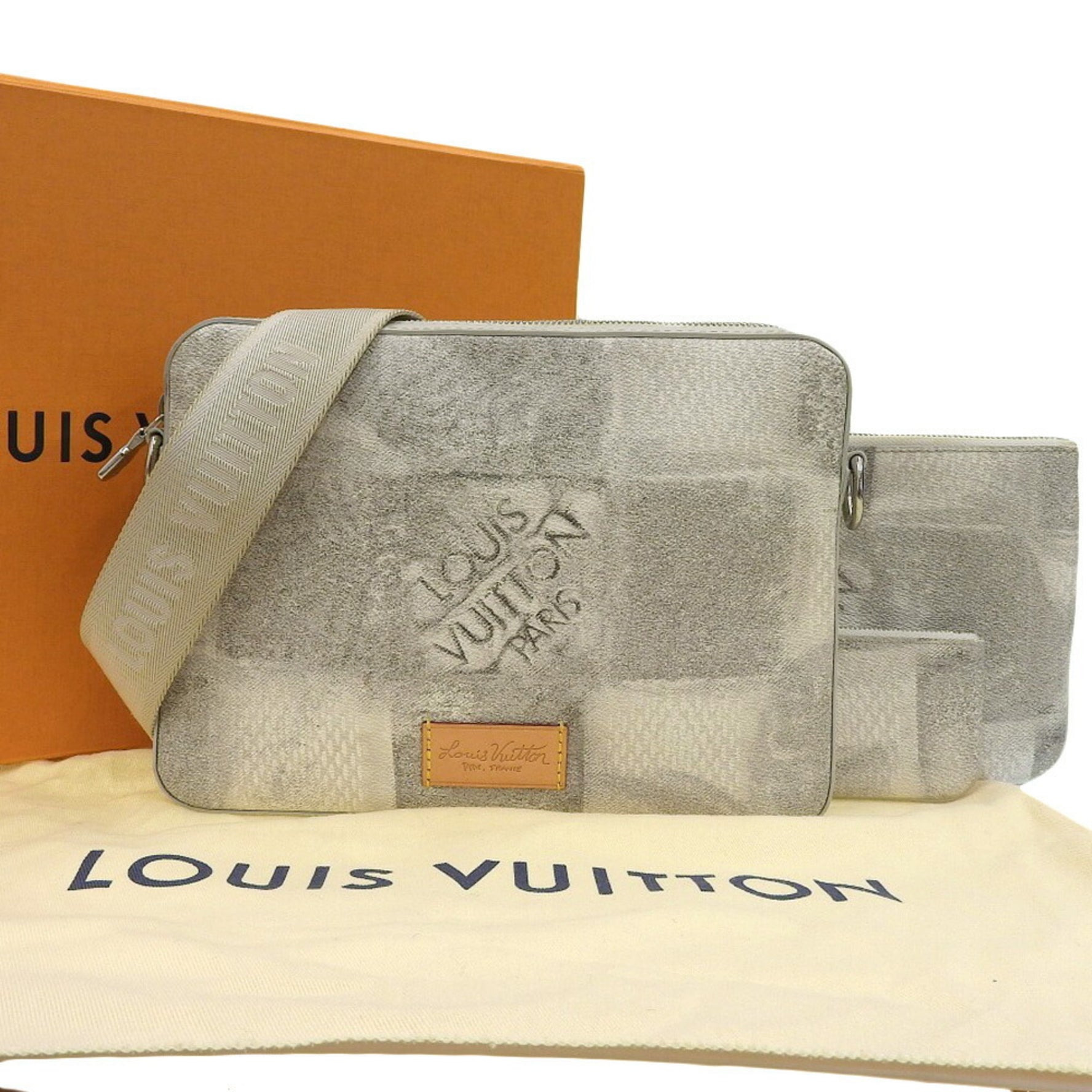 Louis Vuitton Damier Salt Trio Shoulder Bag Grey