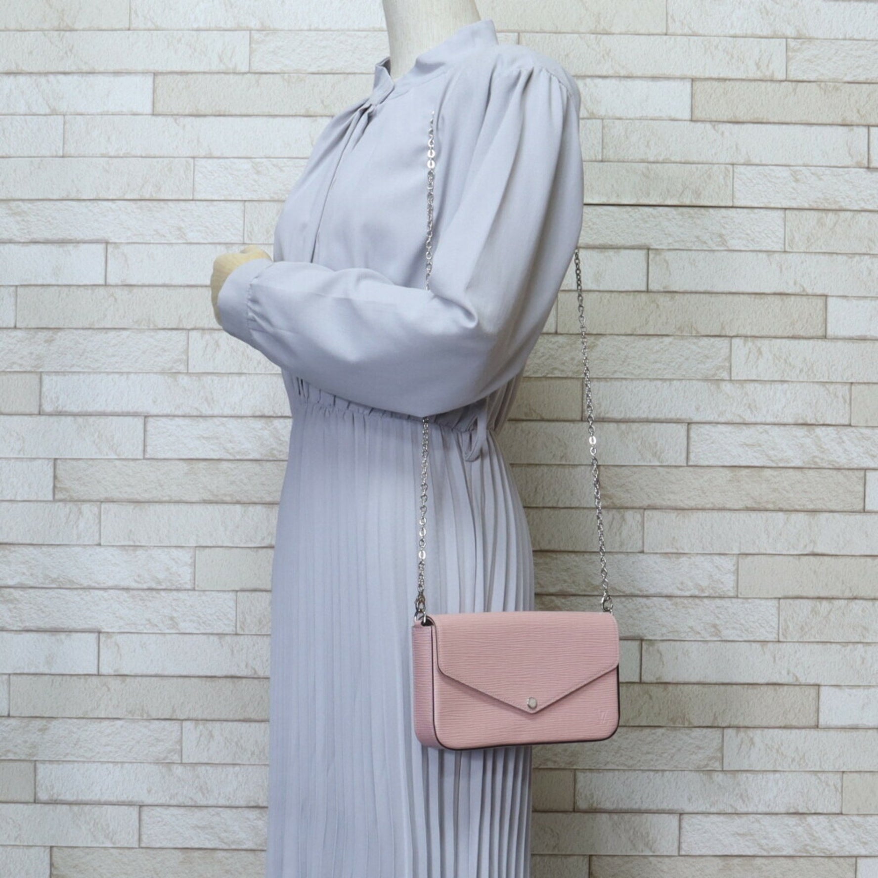 Louis Vuitton Pochette Felicie Epi Shoulder Bag Leather Pink