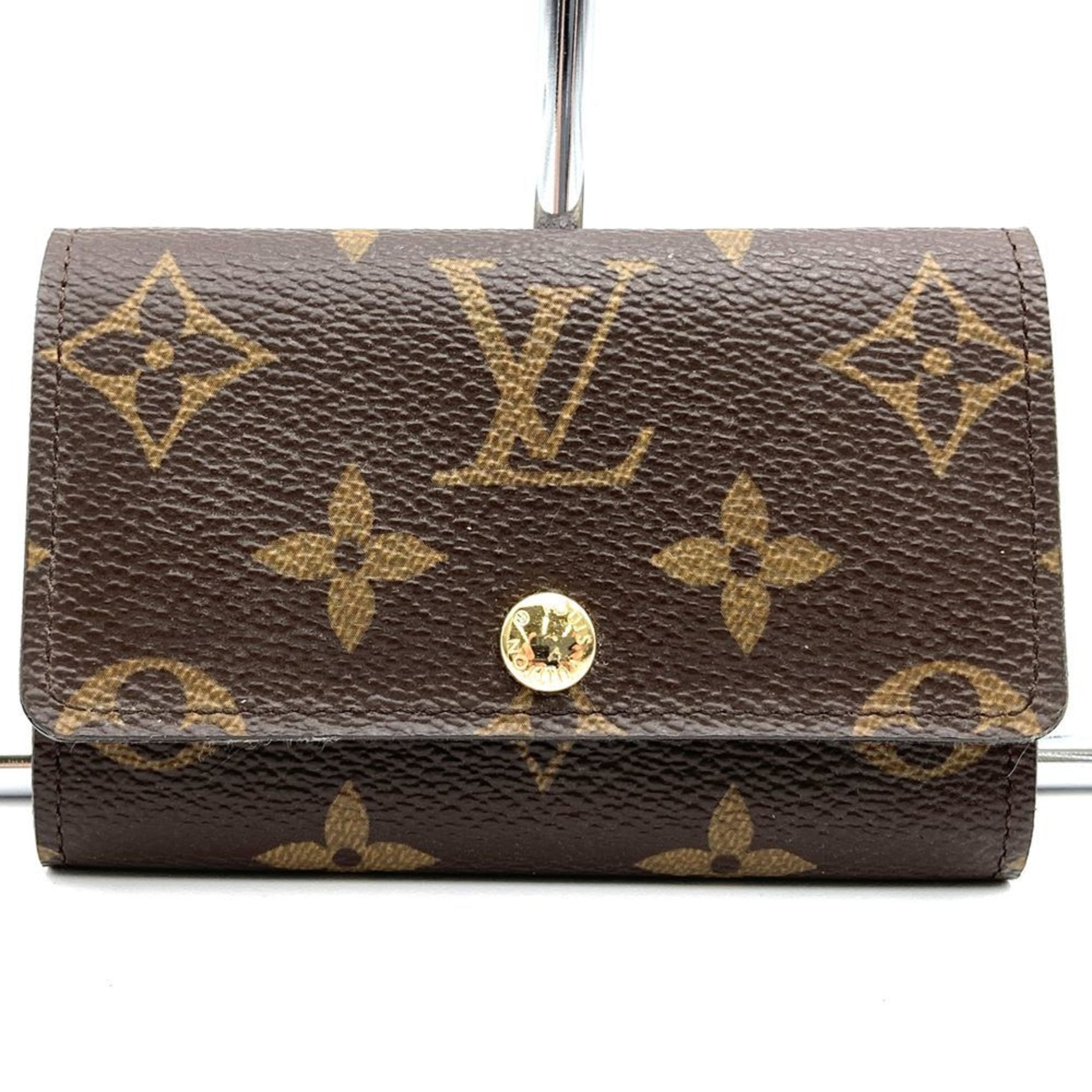 Louis Vuitton Multicle 6 Key Case Monogram Canvas and Men