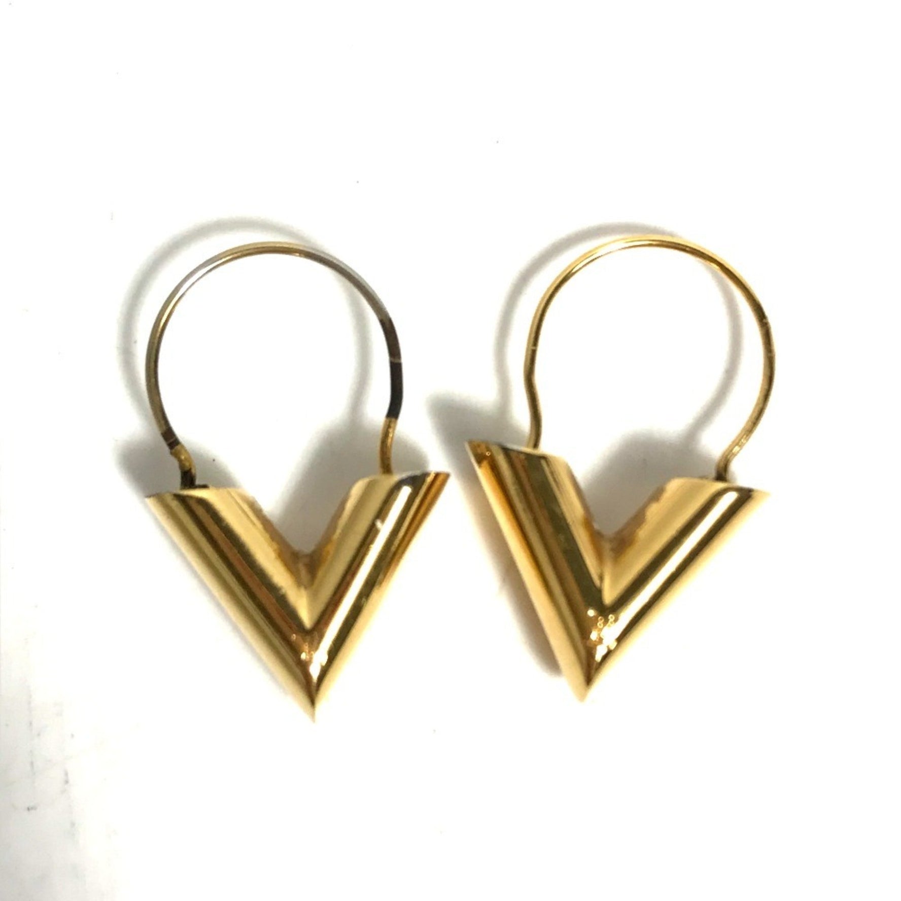 Louis Vuitton Essential V Logo Hoop Earrings Metal, Gold