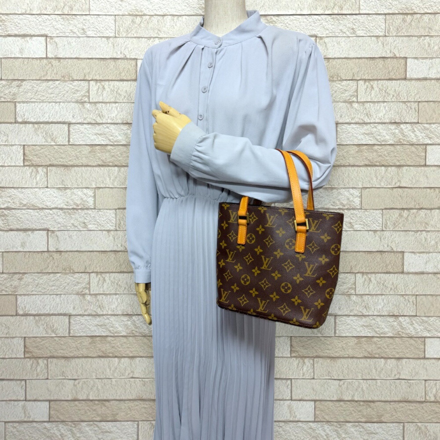 Louis Vuitton Vavin PM Monogram Handbag Canvas