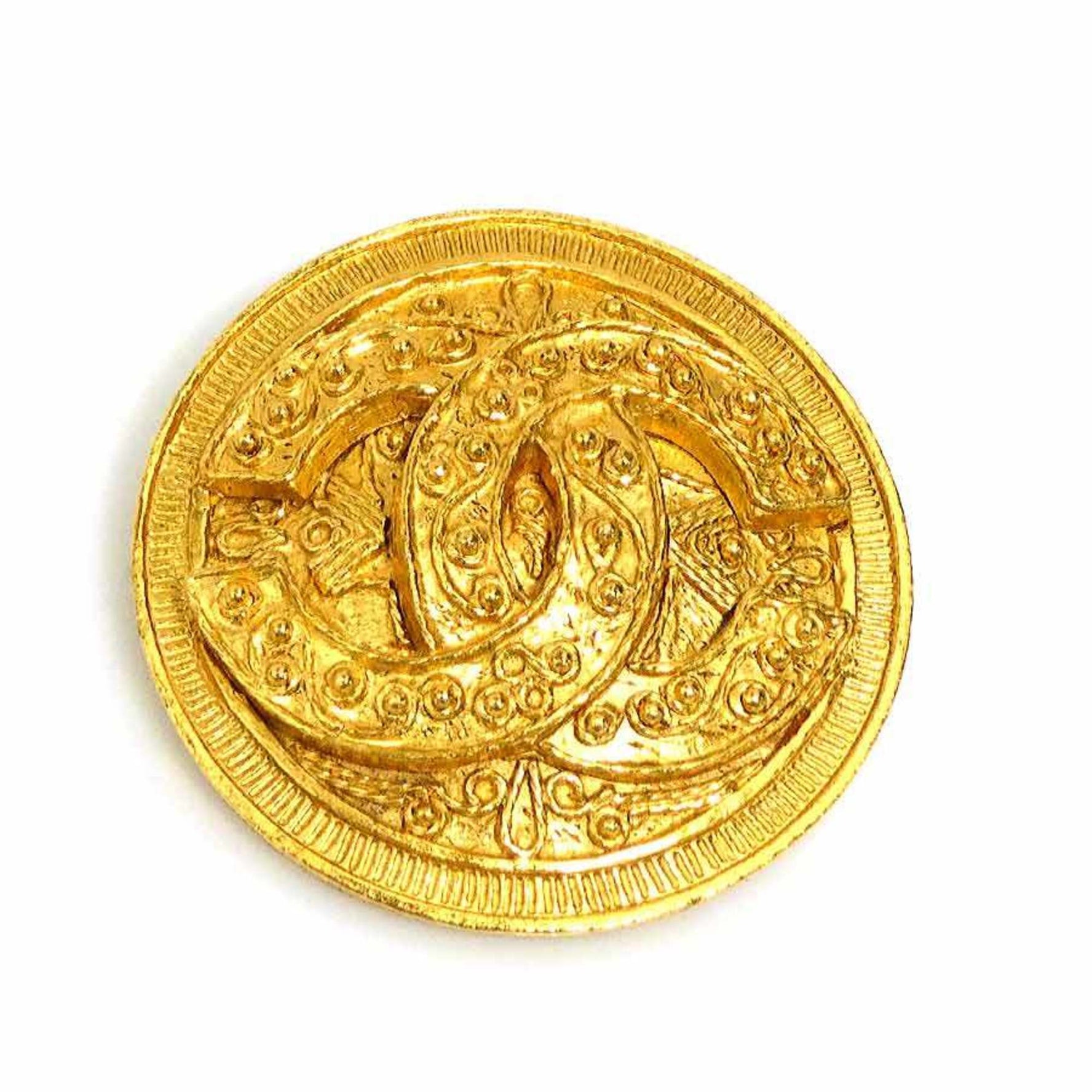 CHANEL Brooch Coco Mark Metal Gold Women's