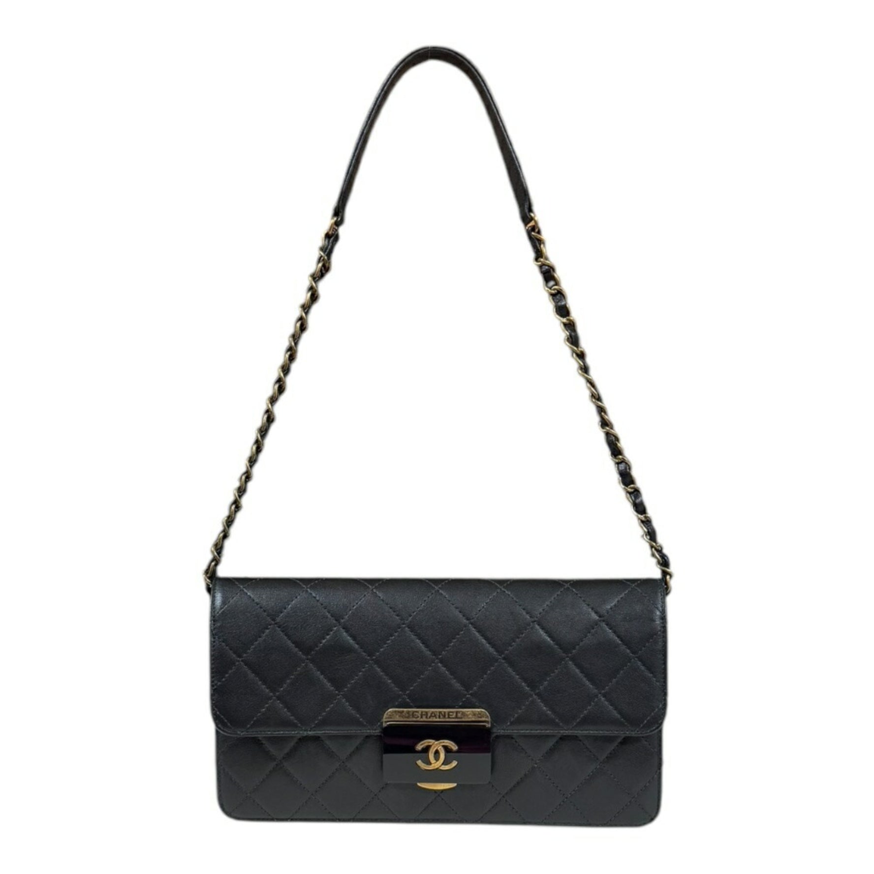 Chanel Matelasse Shoulder Bag Leather Chain
