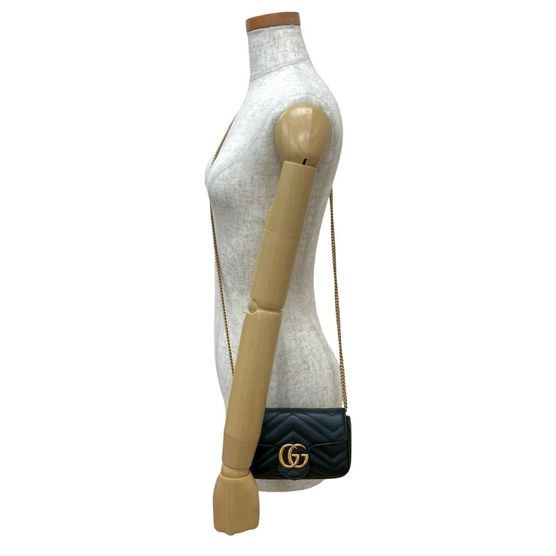 GUCCI GG Marmont Quilted Small Leather Chain Shoulder Bag