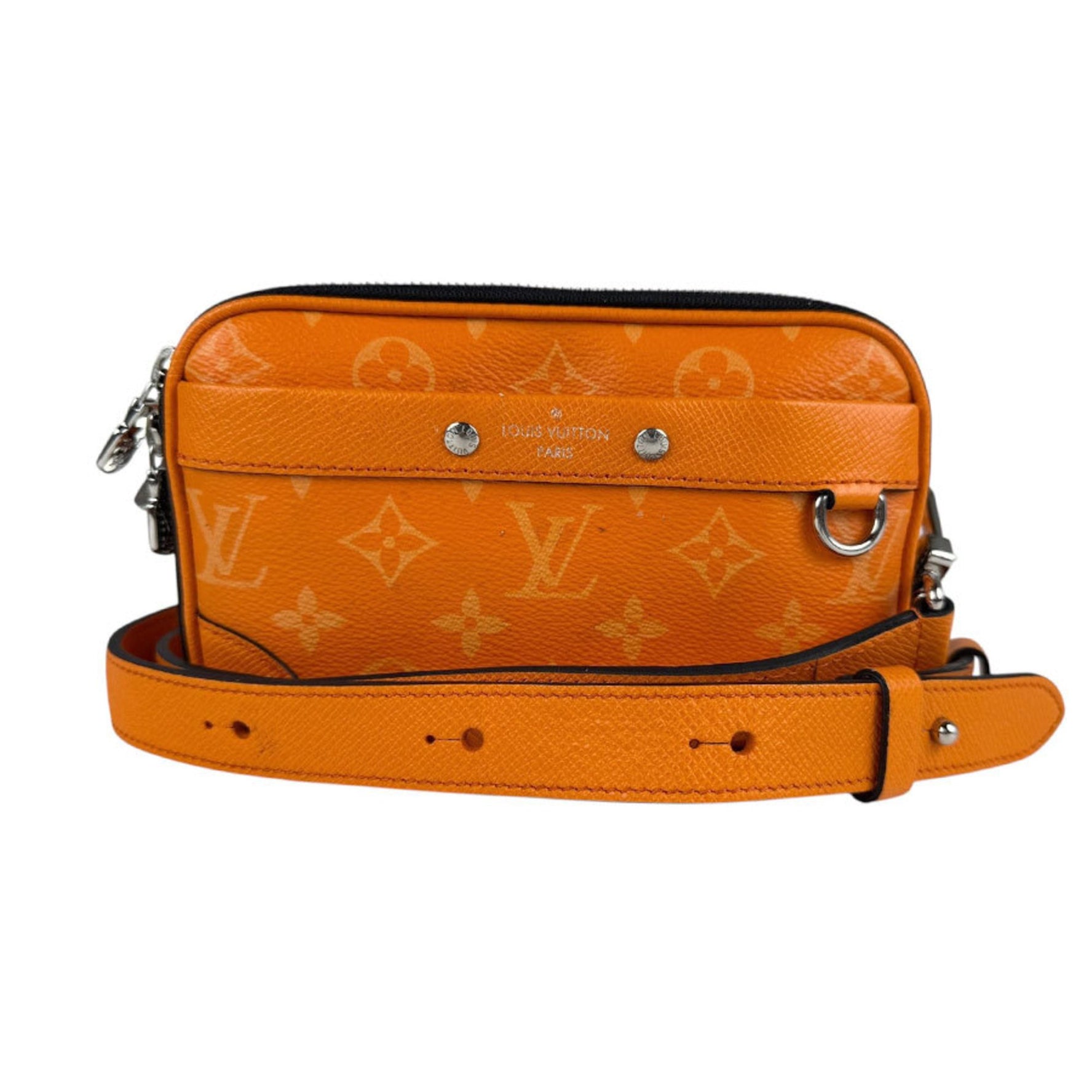Louis Vuitton Shoulder Bag Taigarama Alpha Wearable Wallet NV