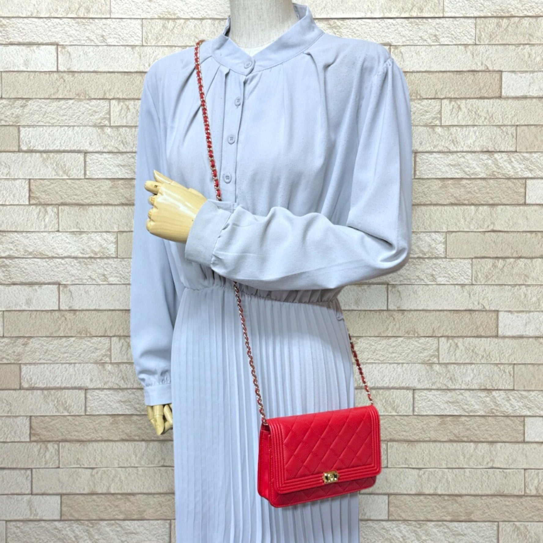 Chanel Boy Shoulder Bag Leather Red Chain Wallet