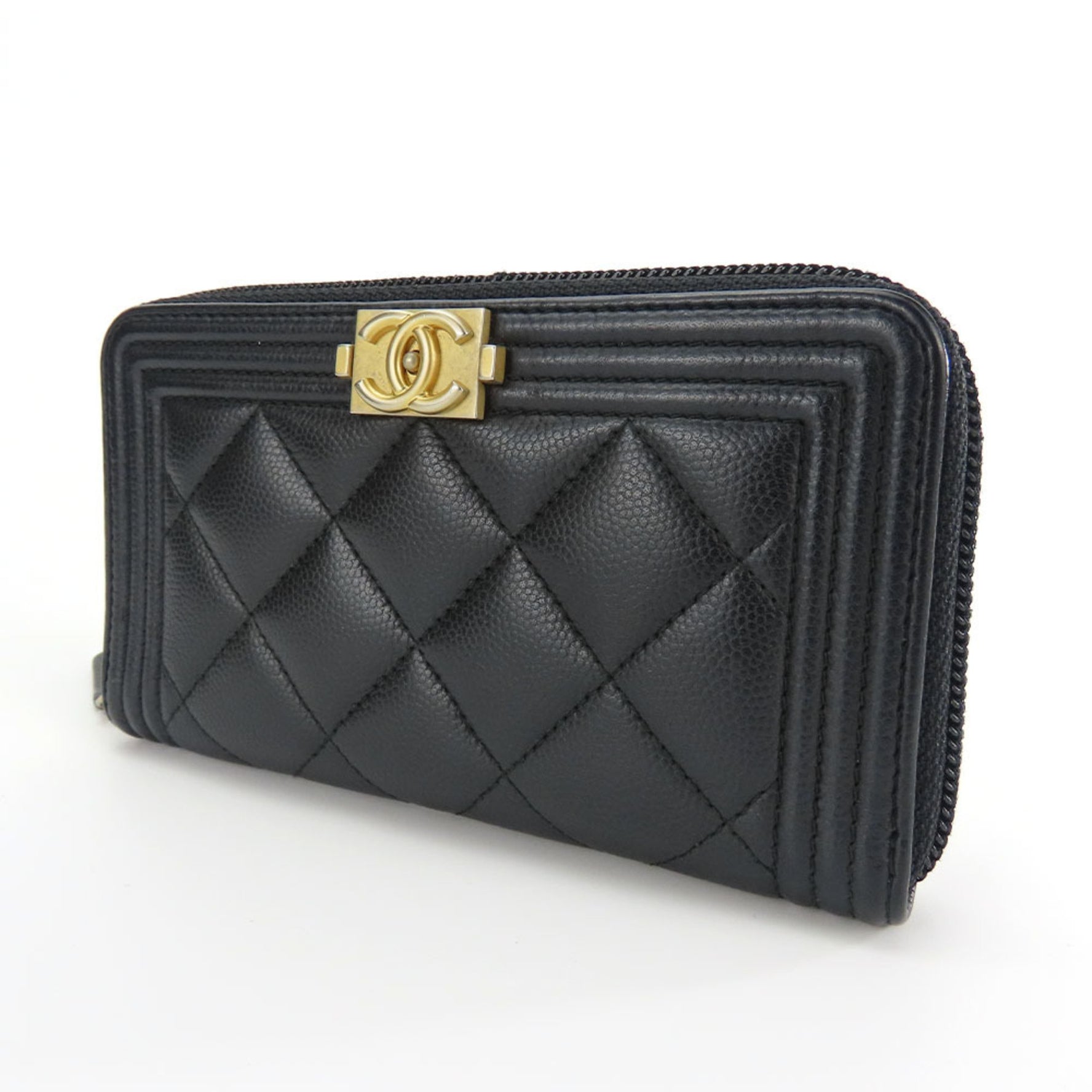 Chanel Wallets & Coin Cases Boy Round Caviar Skin 23 Series Compact Wallet