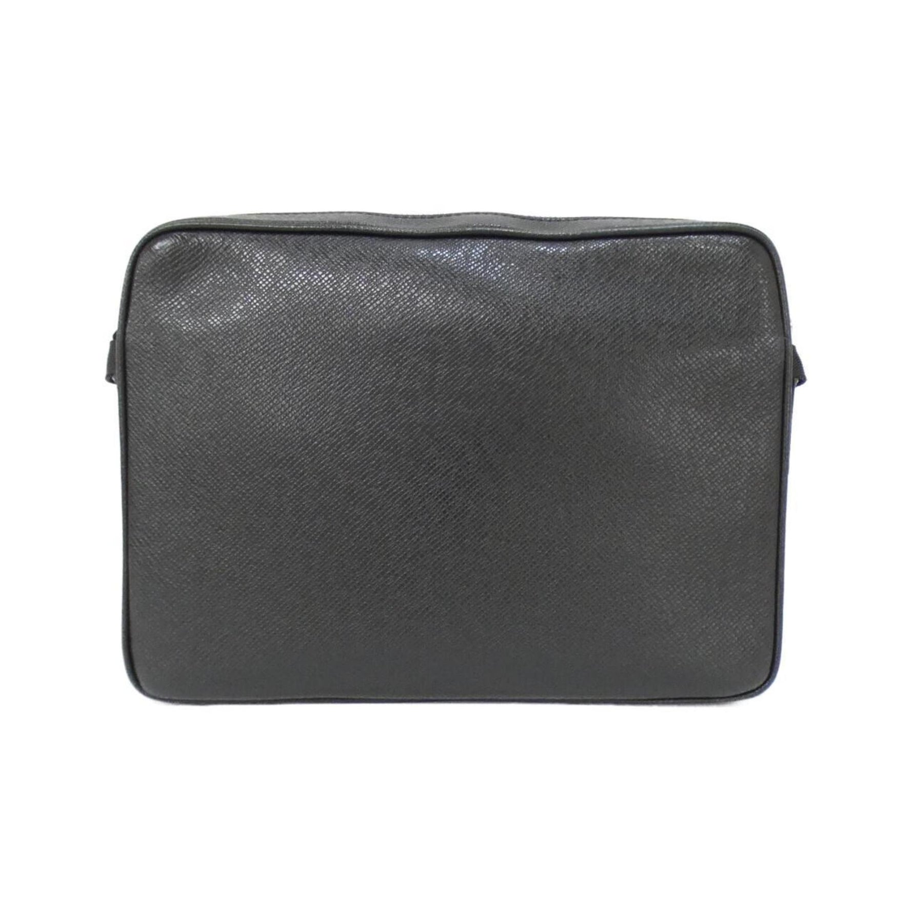 Louis Vuitton Taiga (V Pattern) Outdoor Messenger PM Shoulder Bag