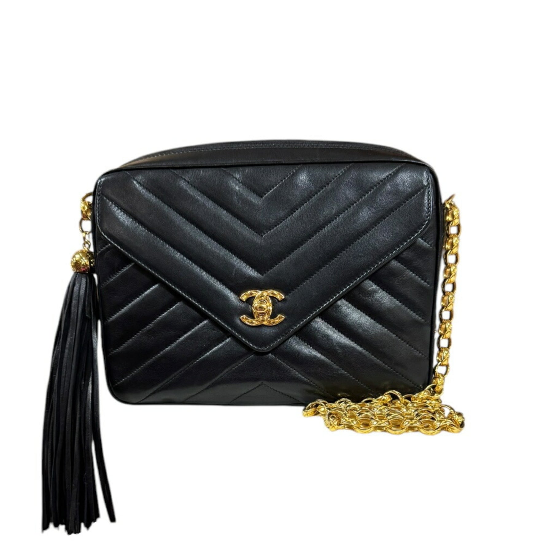 Chanel V-stitch shoulder bag lambskin ladies chain