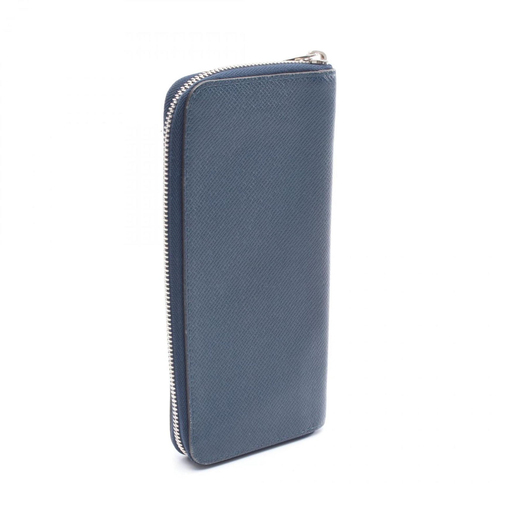 Louis Vuitton Zippy Wallet Vertical Round Long in Leather Taiga, Blue