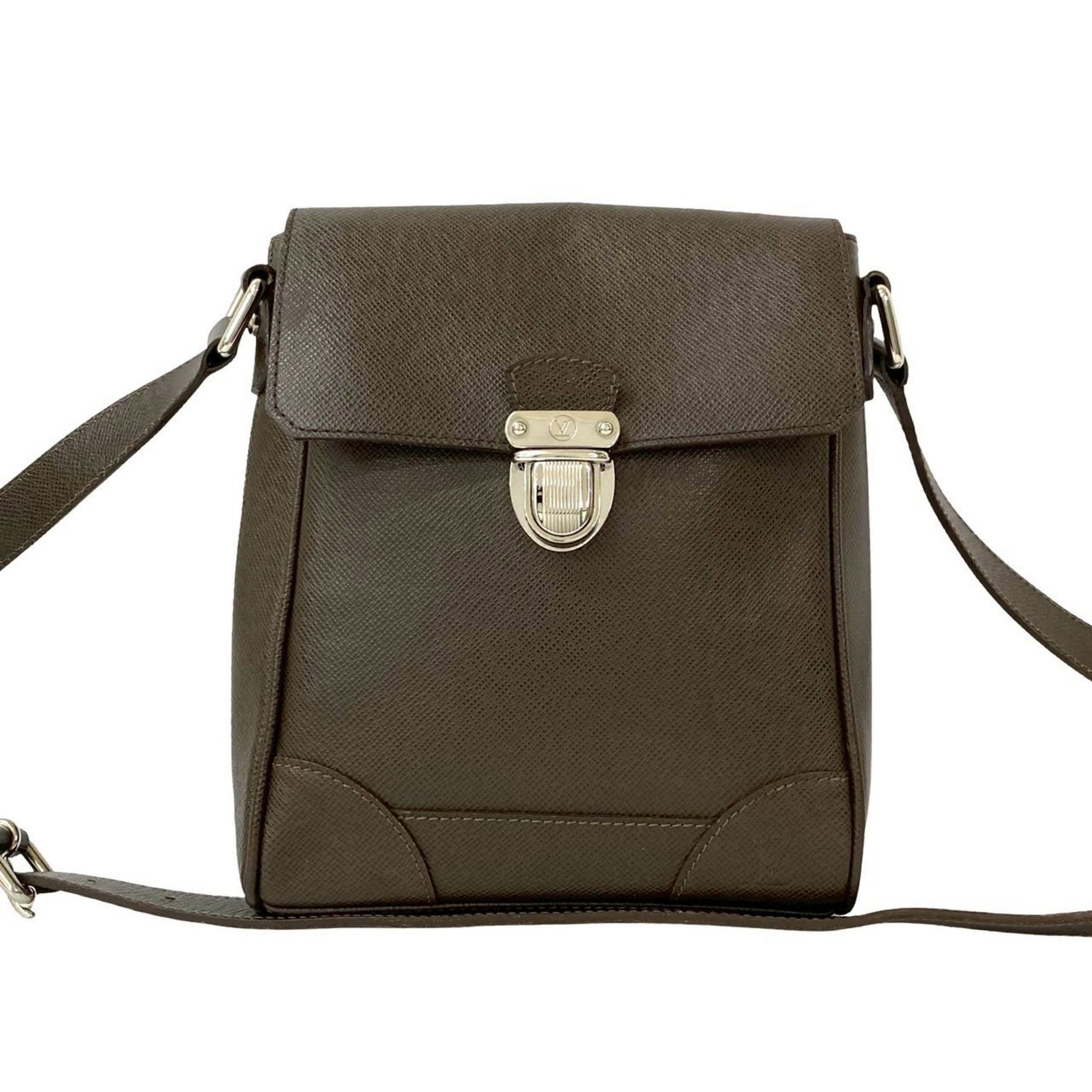 LOUIS VUITTON Luca Taiga Leather Shoulder Bag/Pochette/Sacoche in Dark Size 40-8