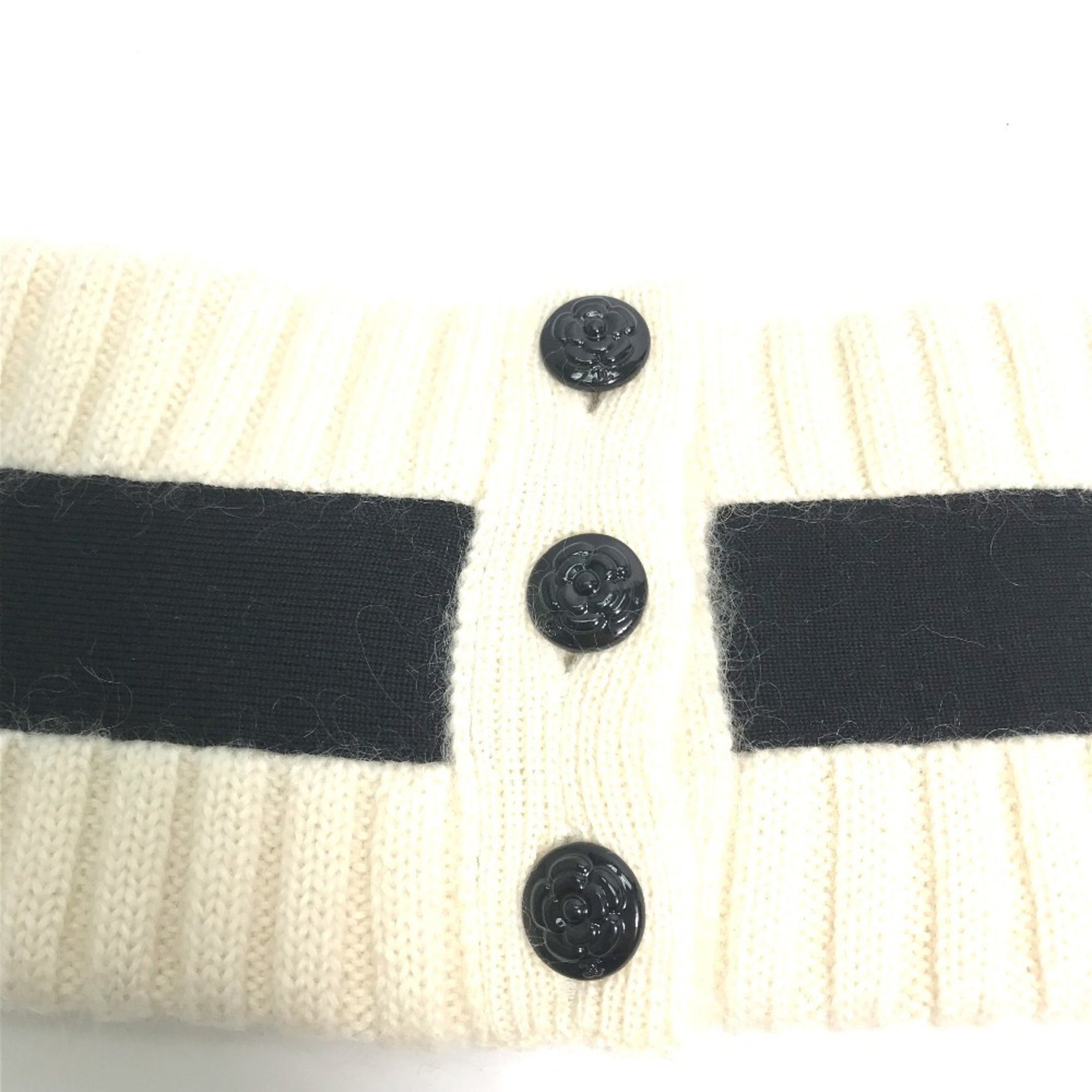 CHANEL Ribbon Neck Warmer Camellia Snood Scarf Cashmere Mohair White