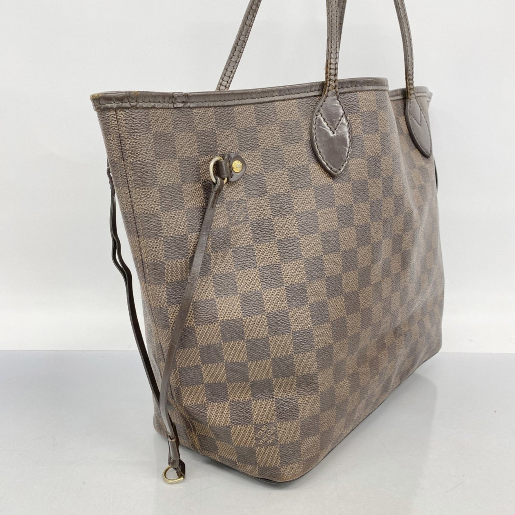 Louis Vuitton Damier Neverfull MM Tote Bag